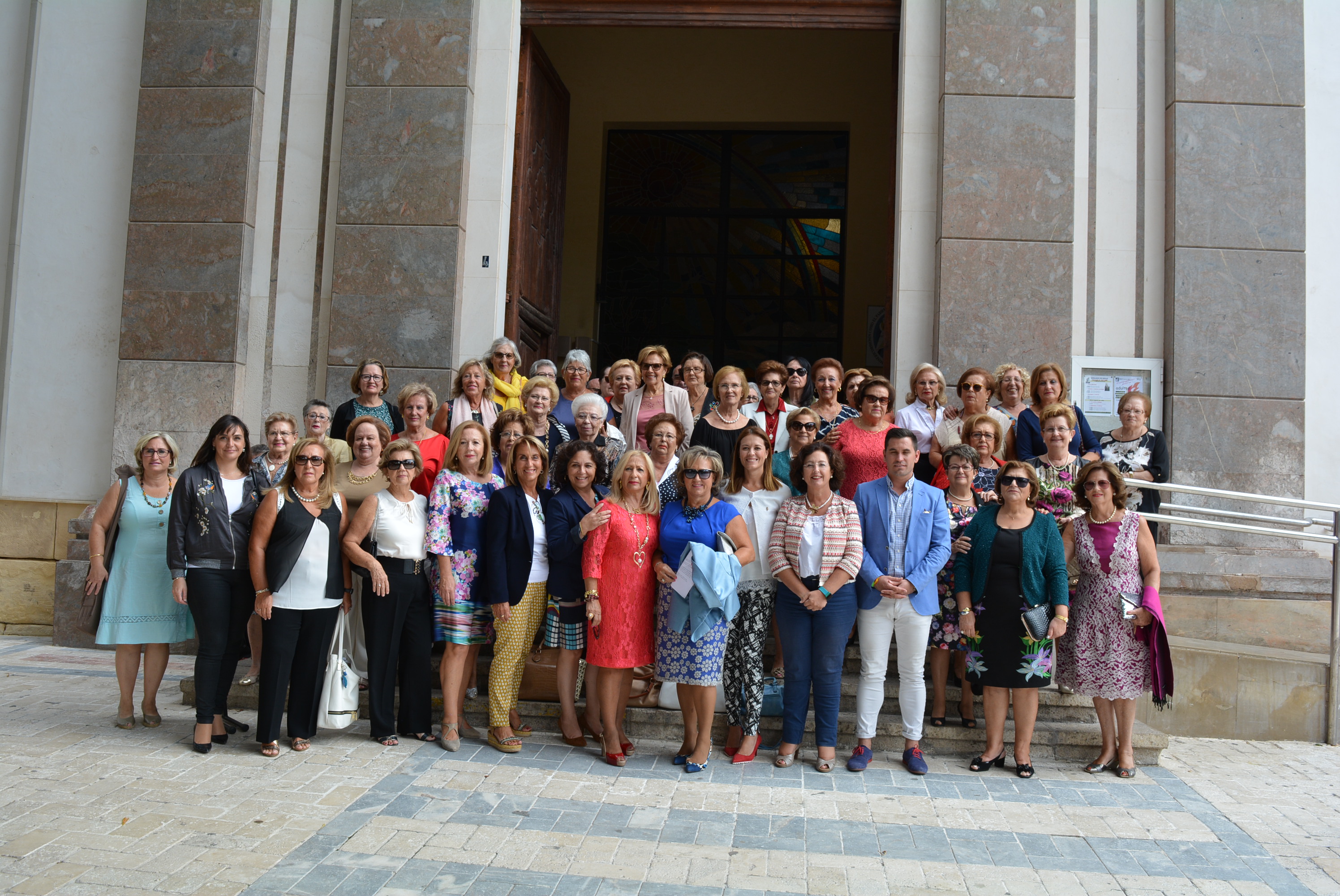 La Asociación de Amas de Casa inicia su programa de actividades 2016/17 con la tradicional misa de “comienzo de curso”.