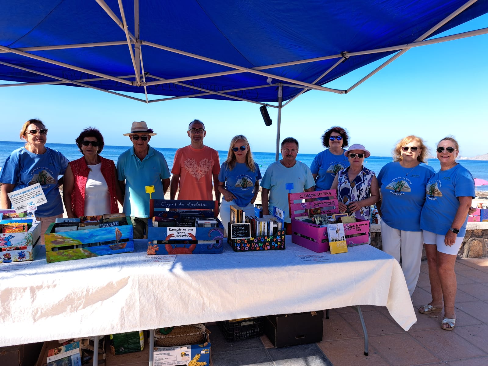 La asociación vecinal Calabardina Activa pone en marcha la iniciativa “Cajas de lectura”