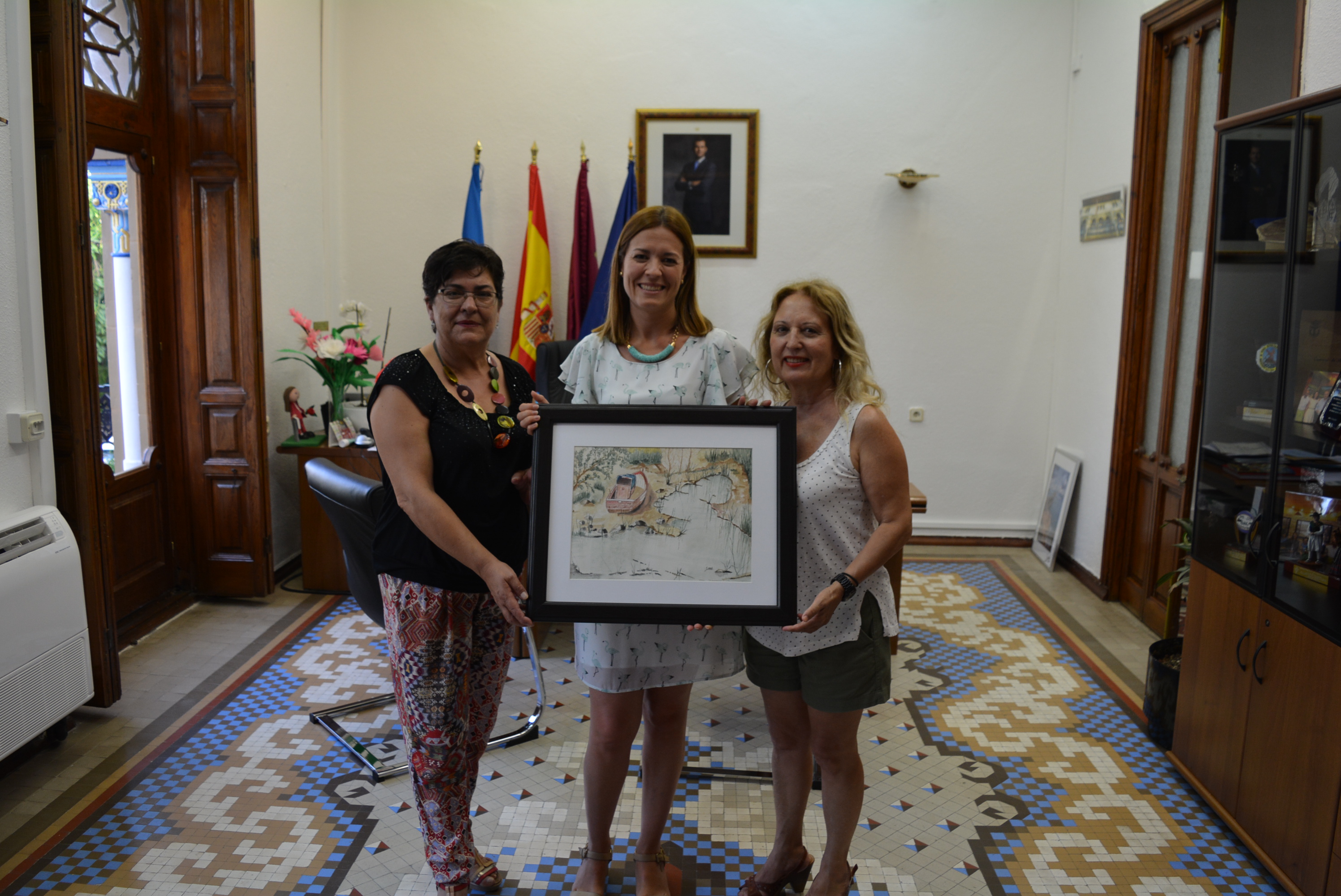 Apimo dona una de sus obras al Ayuntamiento de Águilas