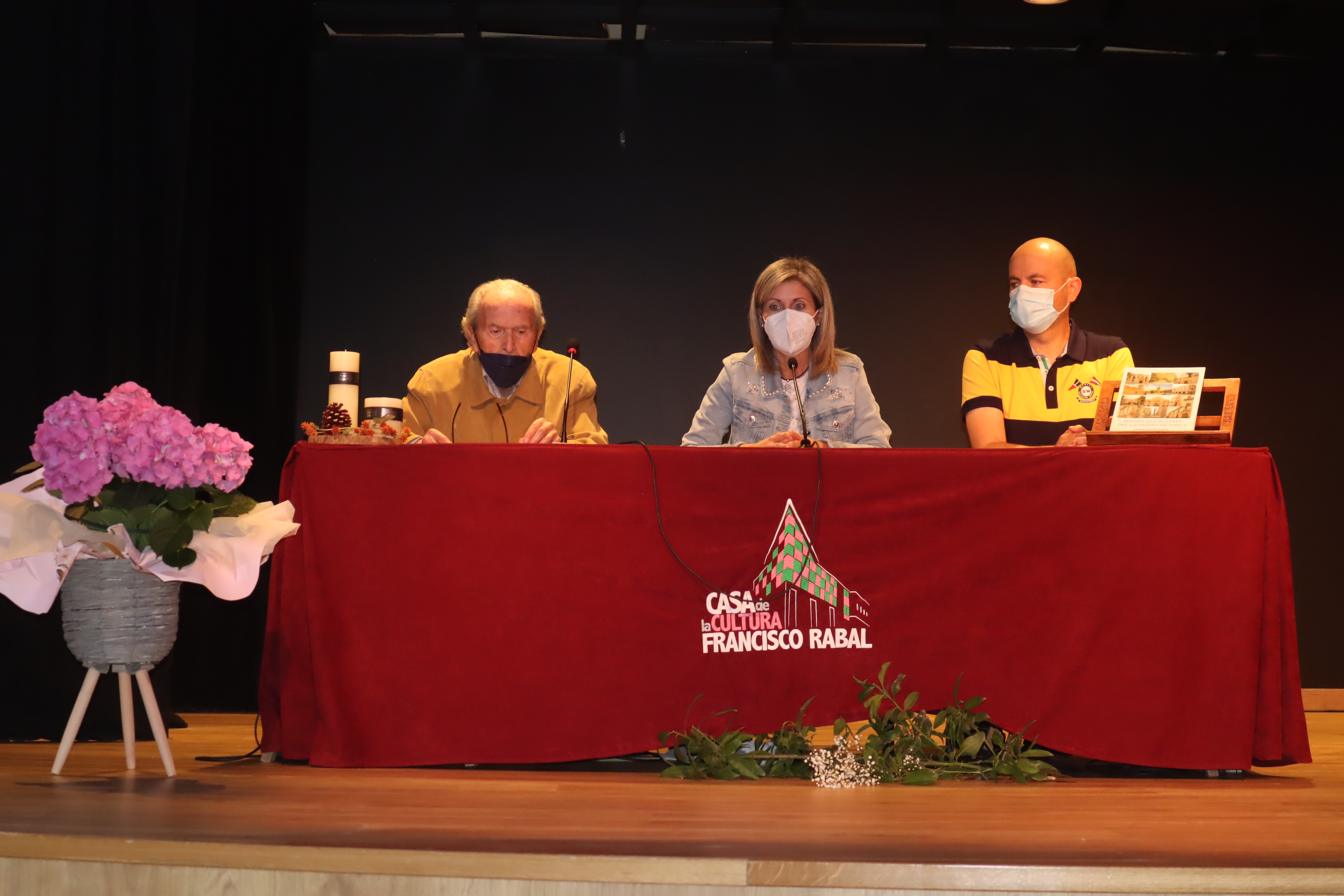 Águilas acoge la presentación del libro “Personajes ilustres del callejero de Lorca”