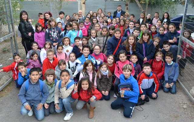Los alumnos de Ecoescuelas Litorales visitan las instalaciones de AGUIPROAM