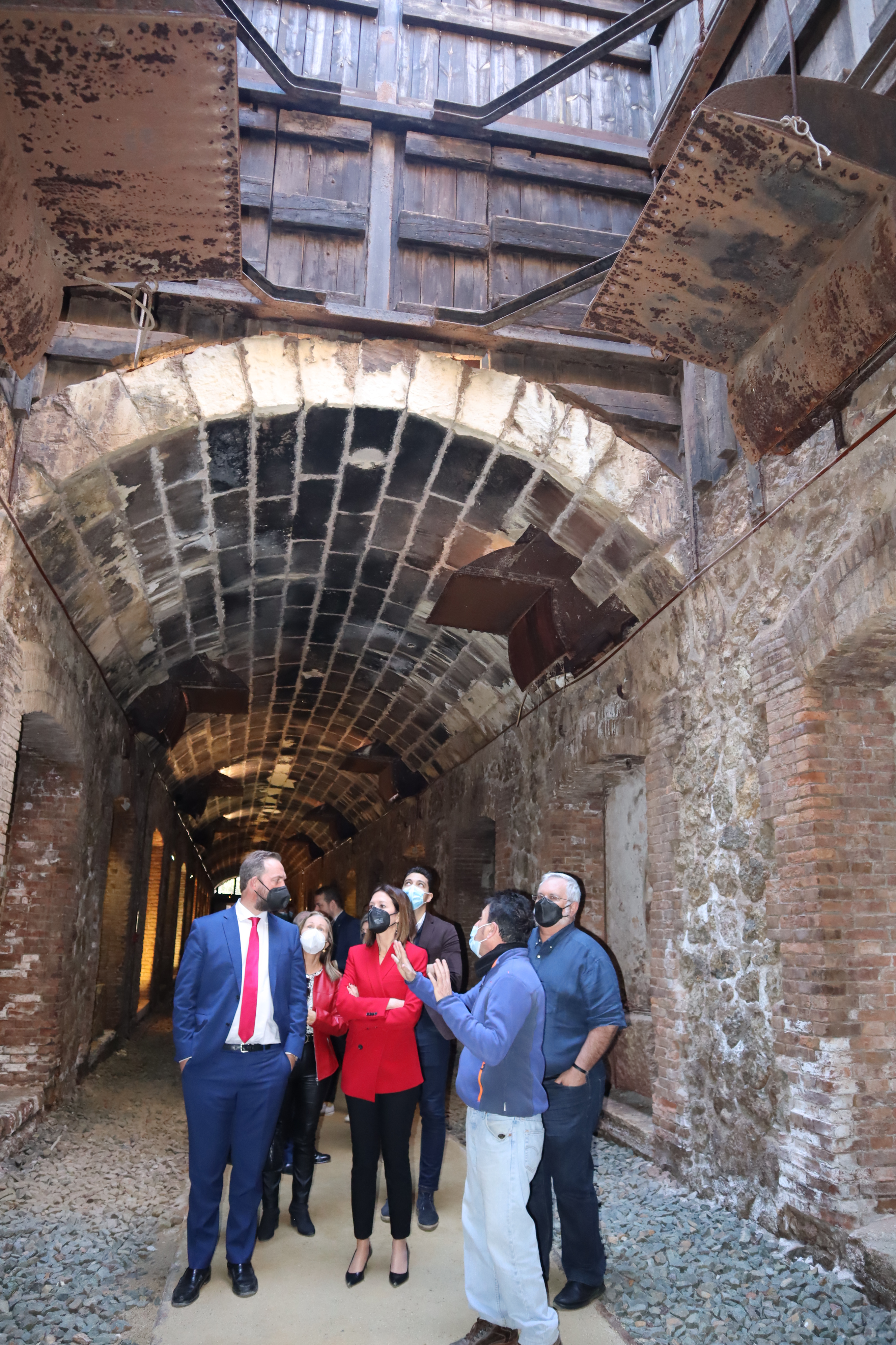 El secretario de Estado de Turismo alaba en su visita a Águilas la apuesta del municipio para recuperar como atractivo turístico el patrimonio industrial del Hornillo