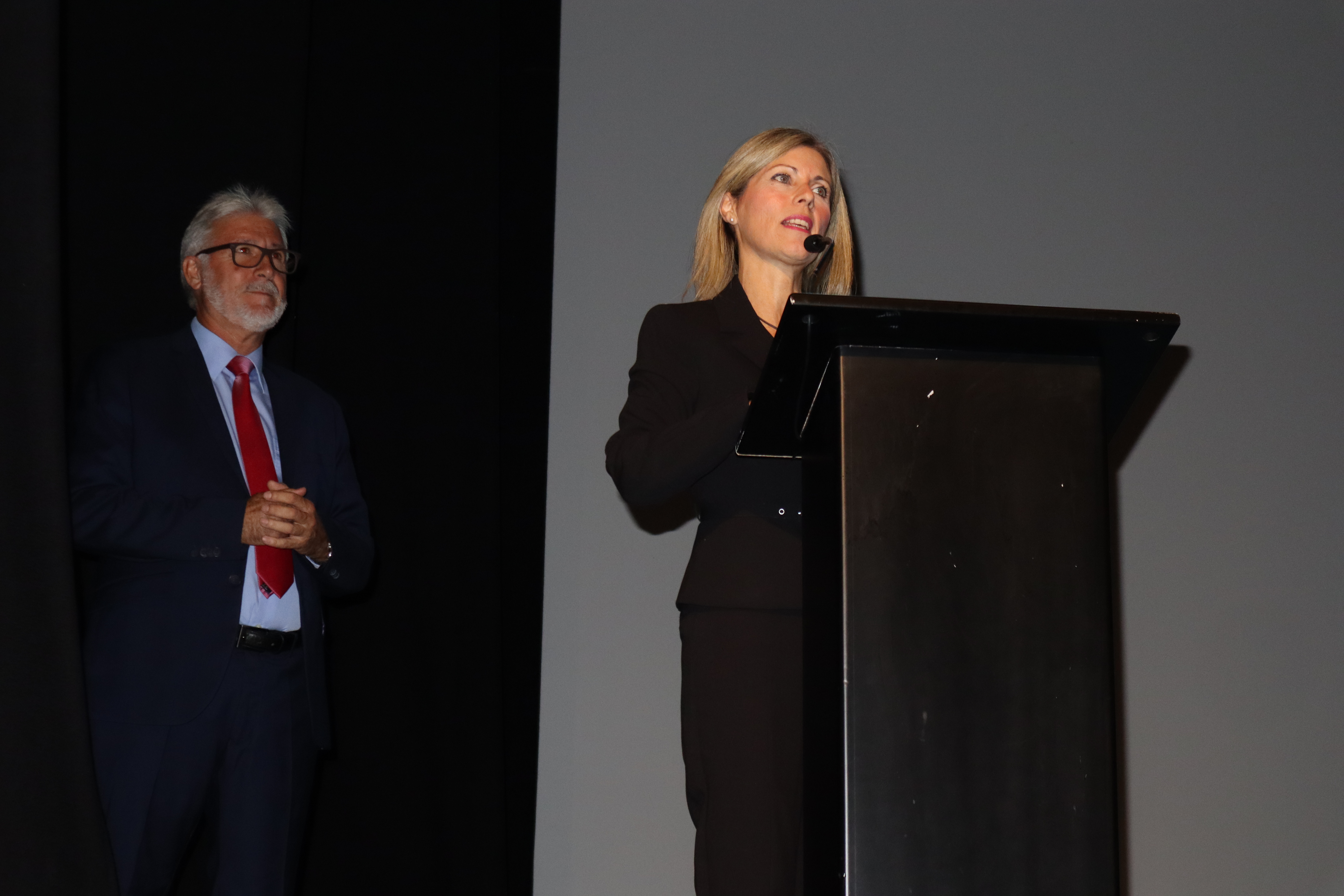 El Certamen Nacional de Teatro Aficionado Paco Rabal vuelve a subir el telón 