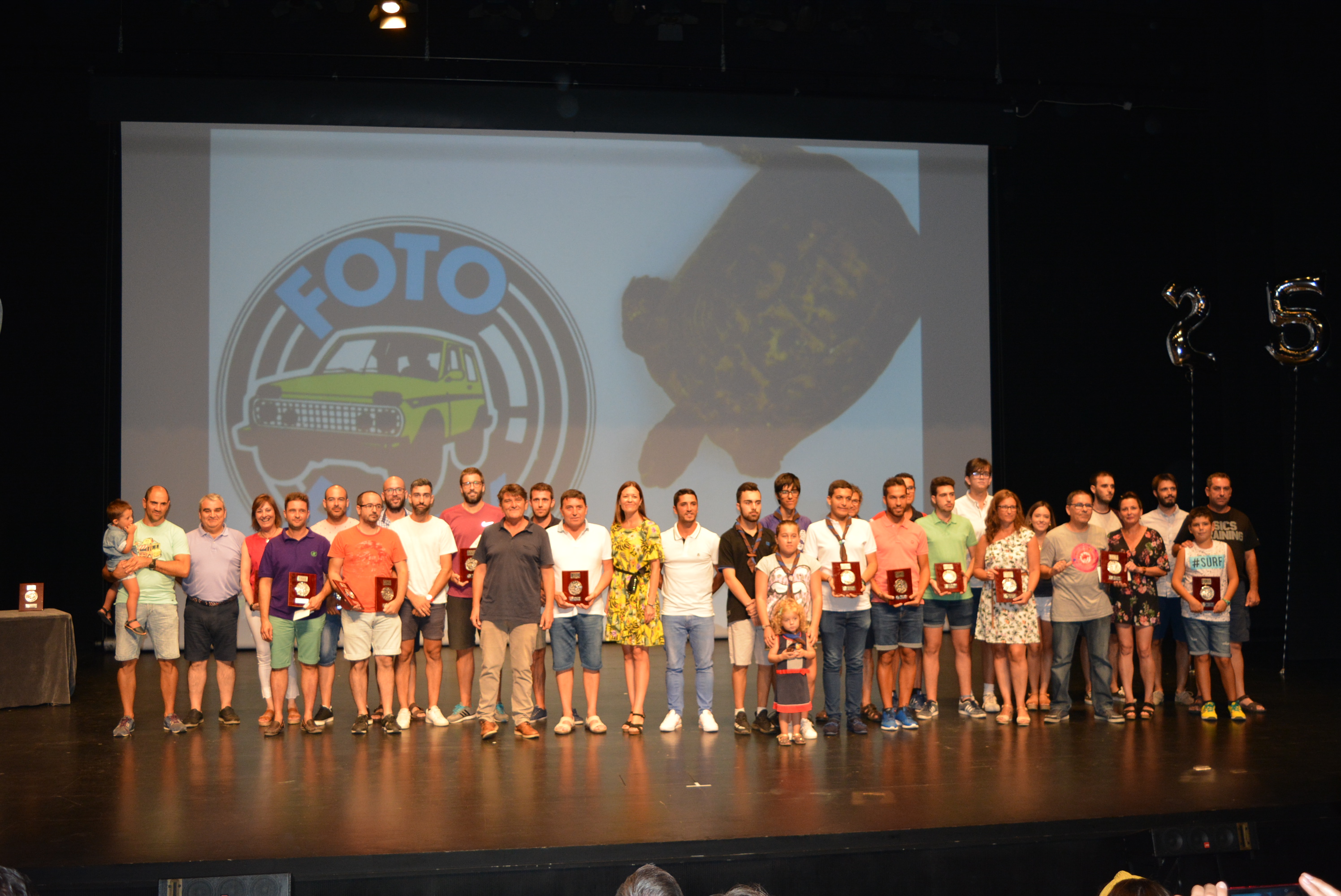 Los intocables de A.J. Trabo arrasan en el Foto Rally del 25 aniversario