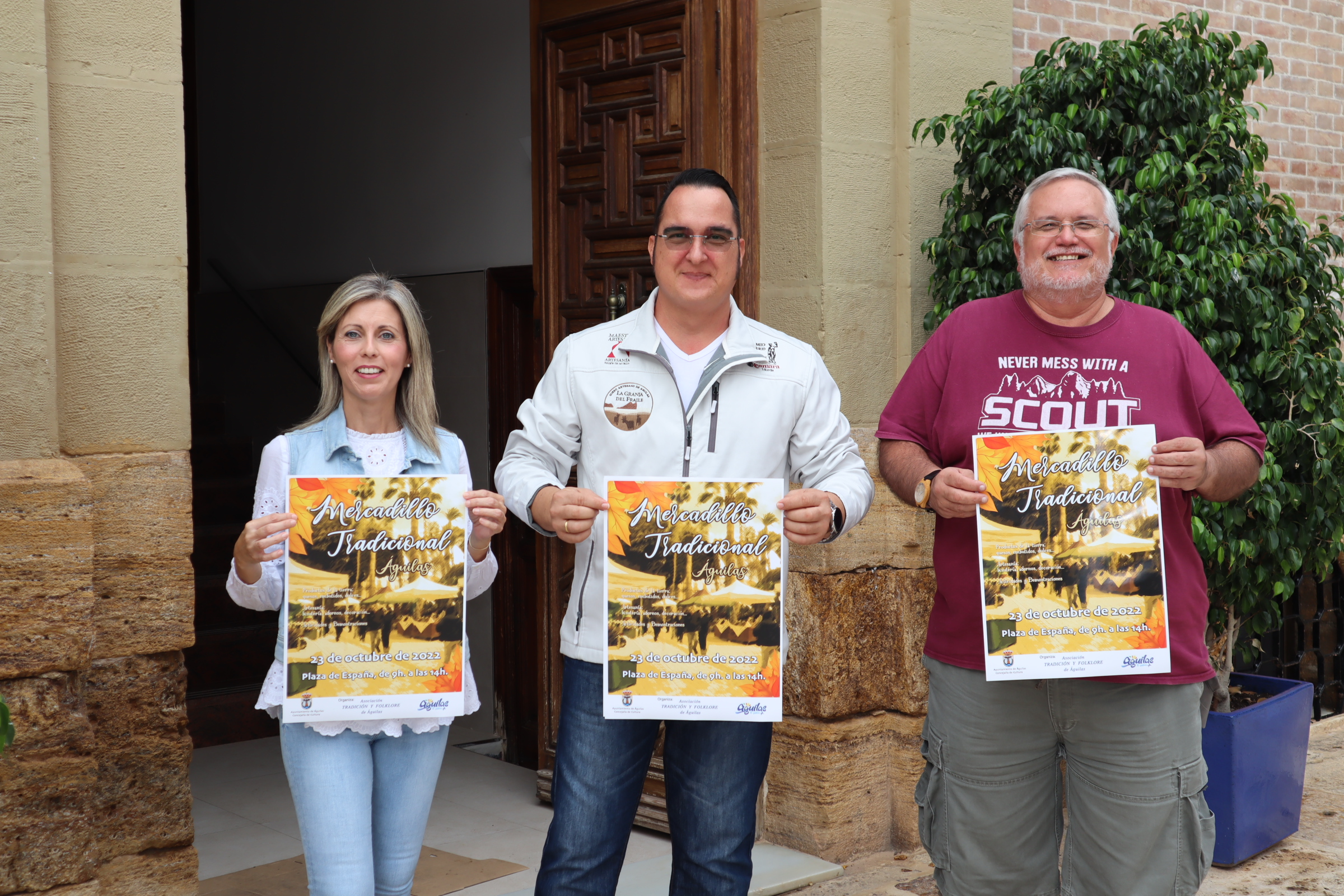 La Plaza de España acogerá el próximo domingo un Mercadillo Tradicional