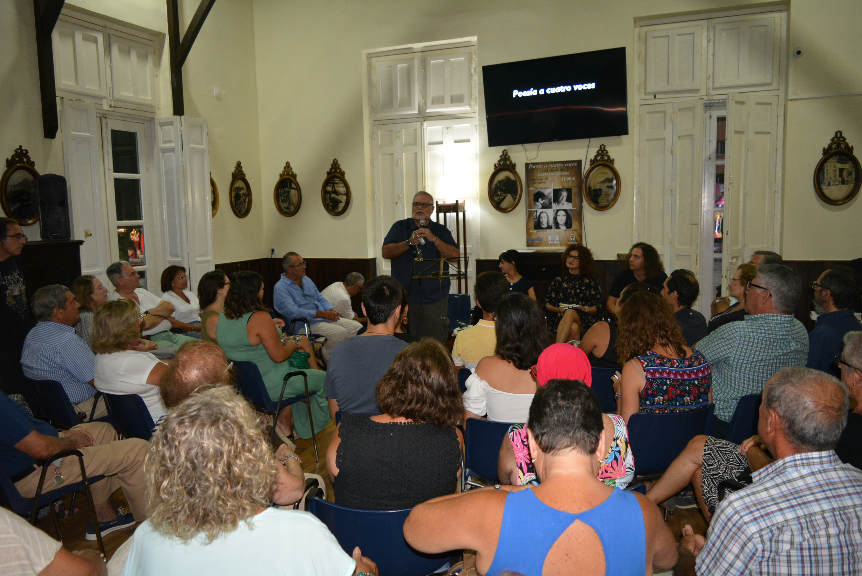 Las citas literarias en el Casino de Águilas continúan colgando el cartel de completo