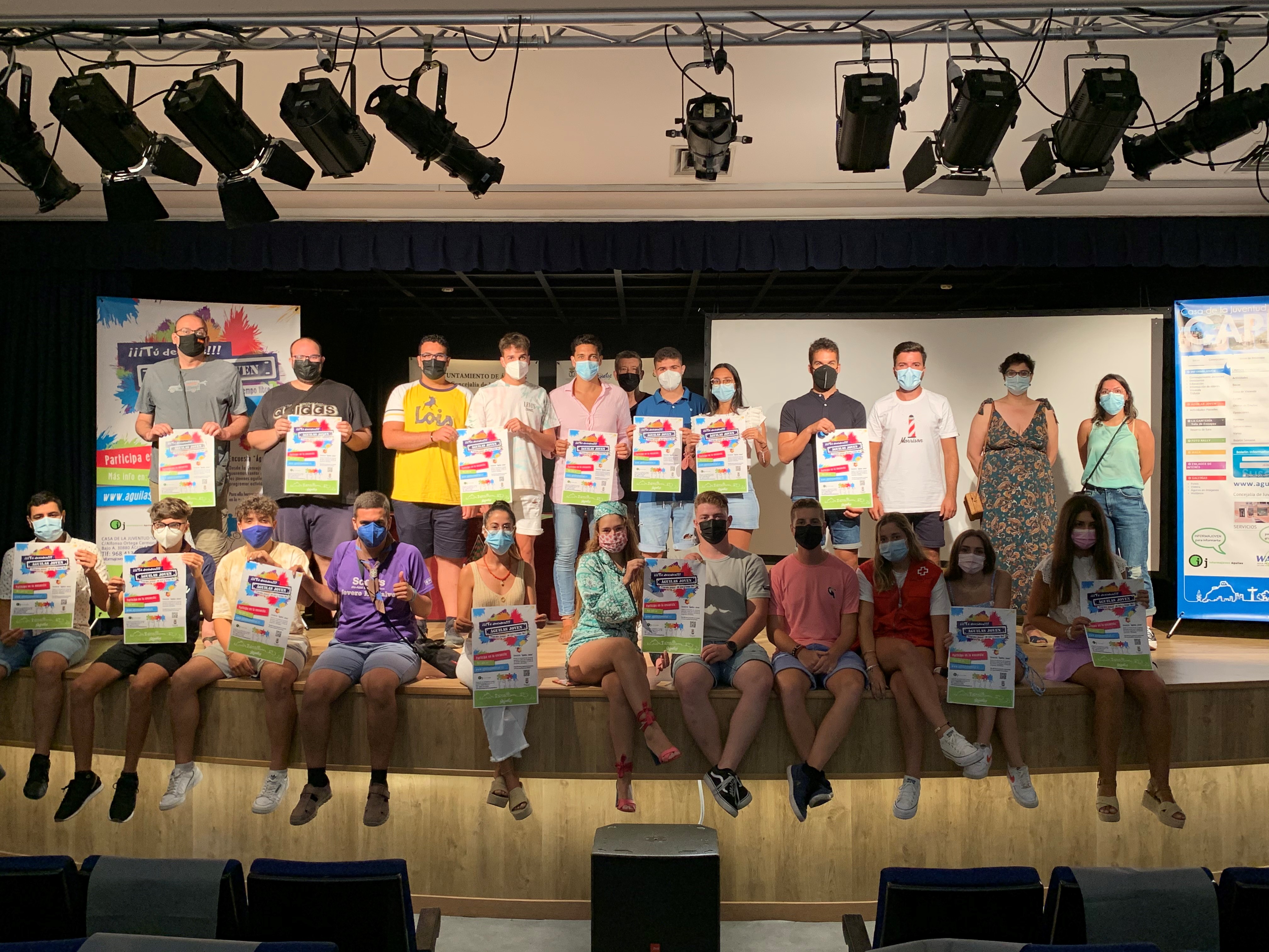 Torres presenta la campaña “¡Tú decides!” en el Día Internacional de la Juventud