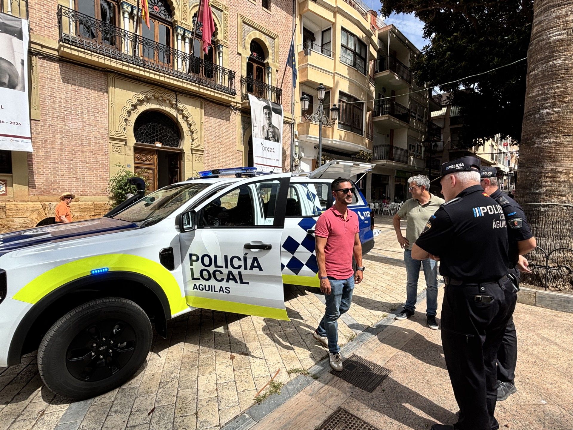 El Ayuntamiento incorpora un nuevo vehículo todoterreno a la flota de la Policía Local para reforzar la vigilancia en zonas rurales y pedanías