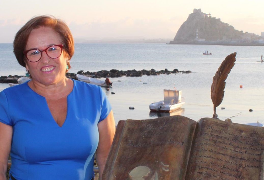 La edil de Educación desea una feliz “vuelta al cole” a alumnado, docentes y familias