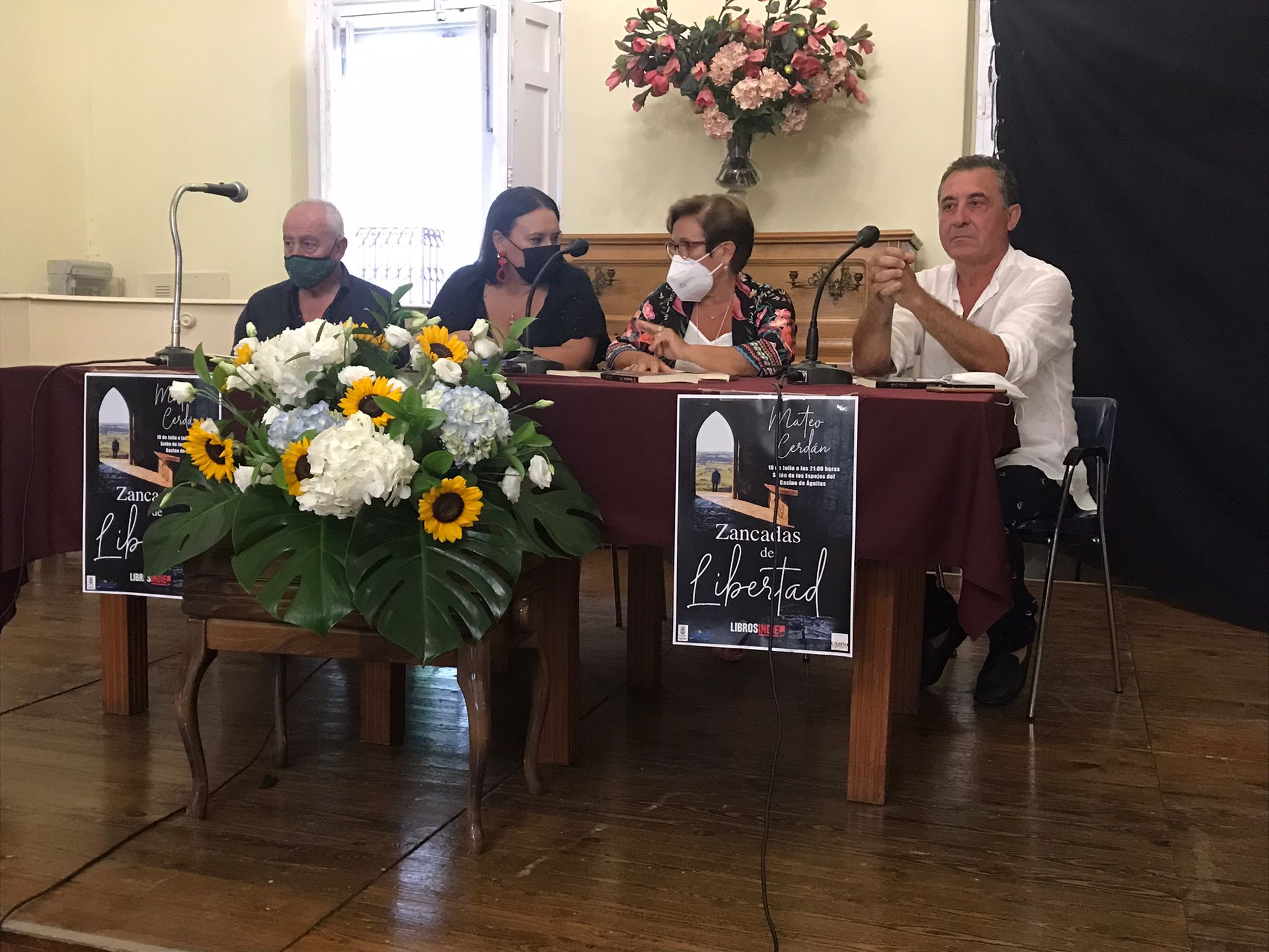 El Casino acoge la presentación del libro “Zancadas de libertad” de Mateo Cerdán