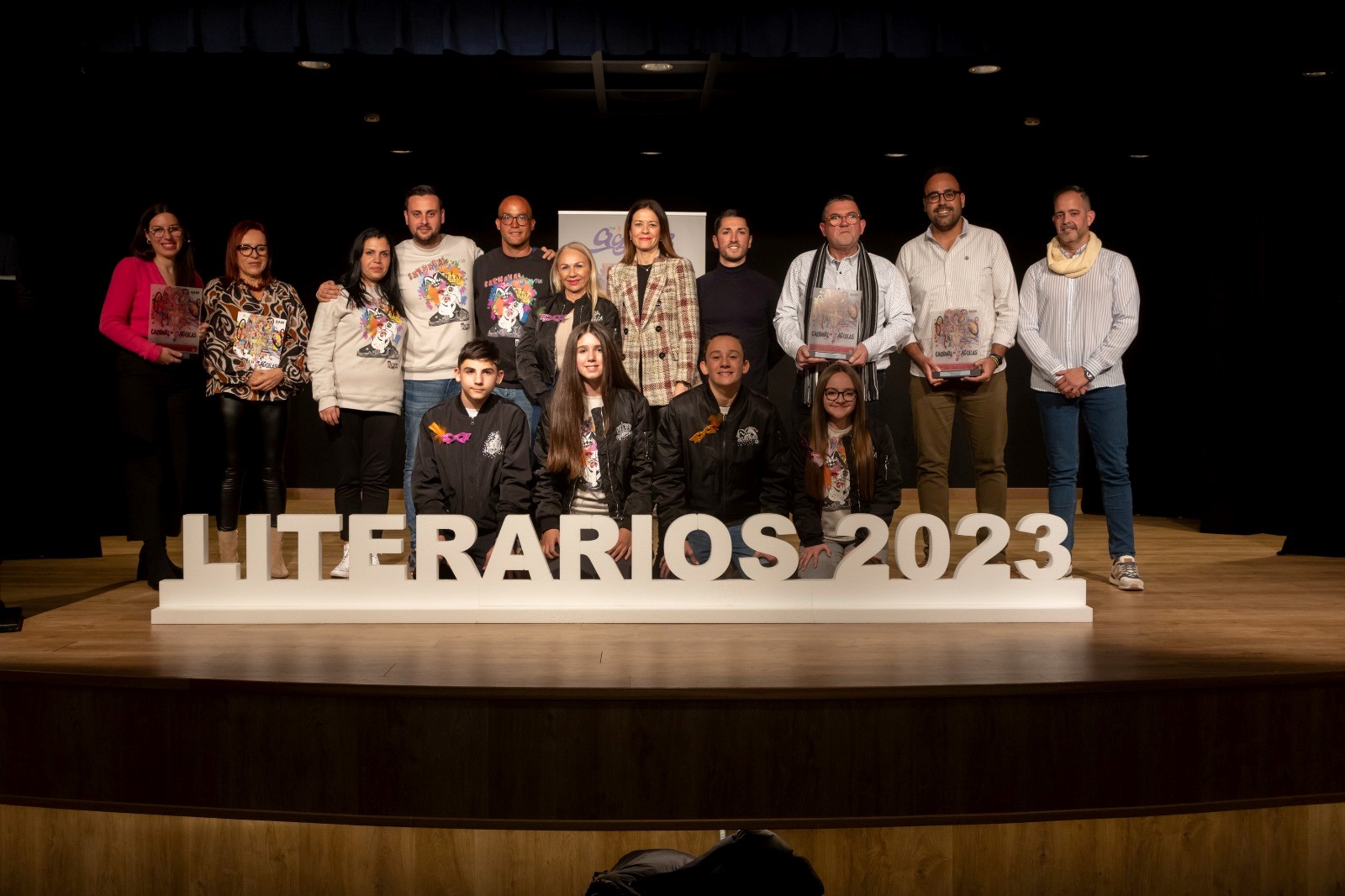 La recaudación de la venta del libro de Carnaval se destinará a ADIA