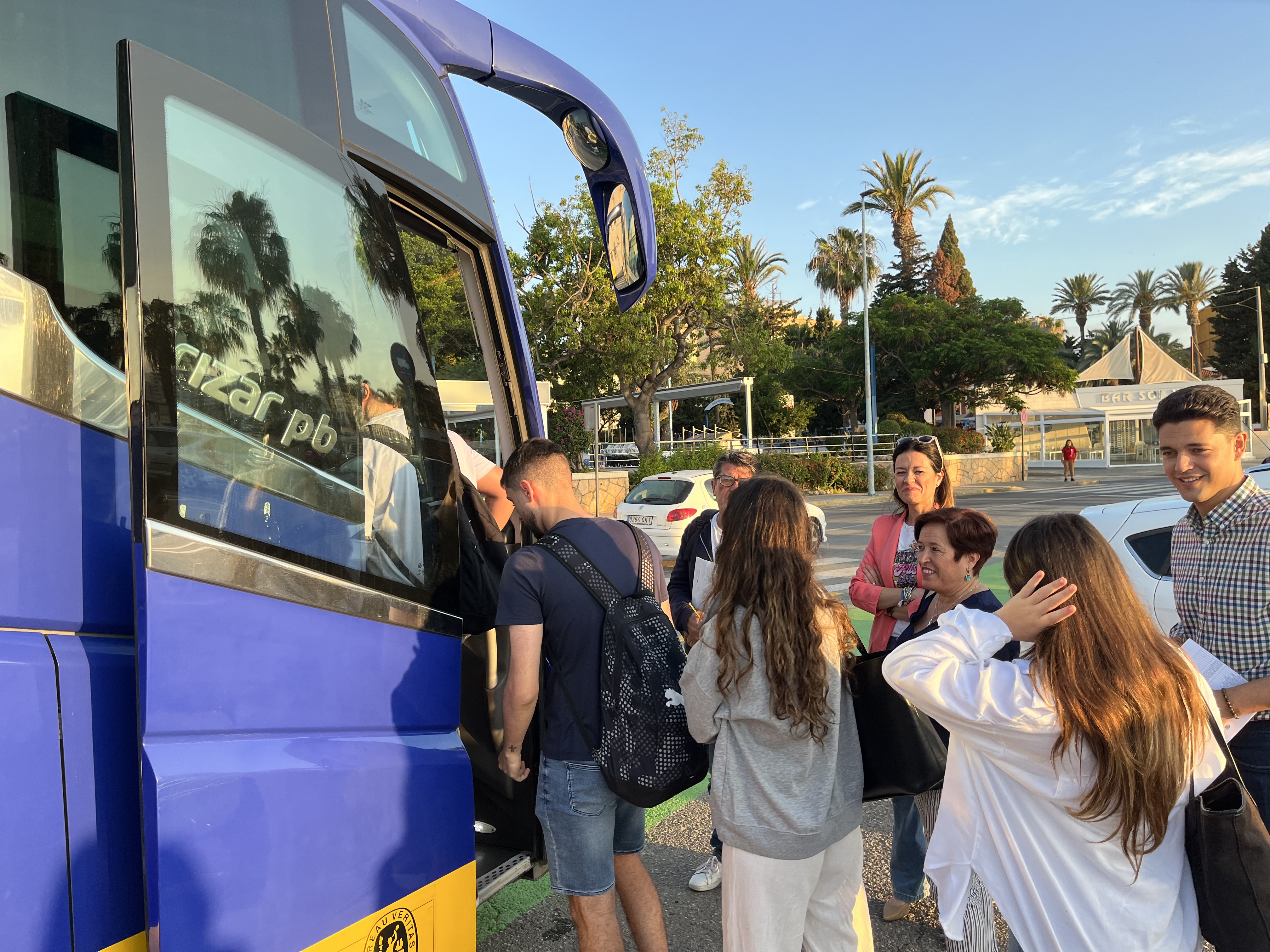 El Ayuntamiento pone a disposición de los estudiantes aguileños un servicio de autobús para los desplazamientos a las sedes de la EBAU en Lorca