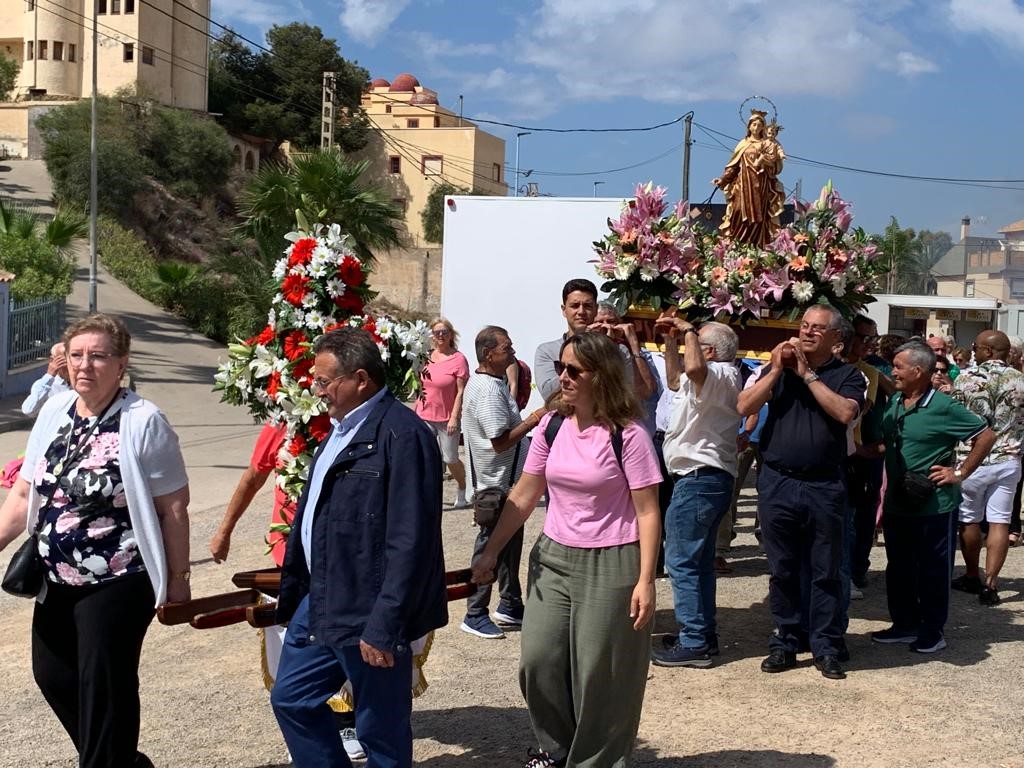 Calabardina celebra las fiestas de la Cruz de Mayo