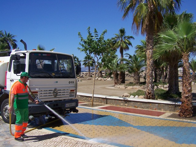 La concejalía de Limpieza activará un dispositivo especial para el Carnaval