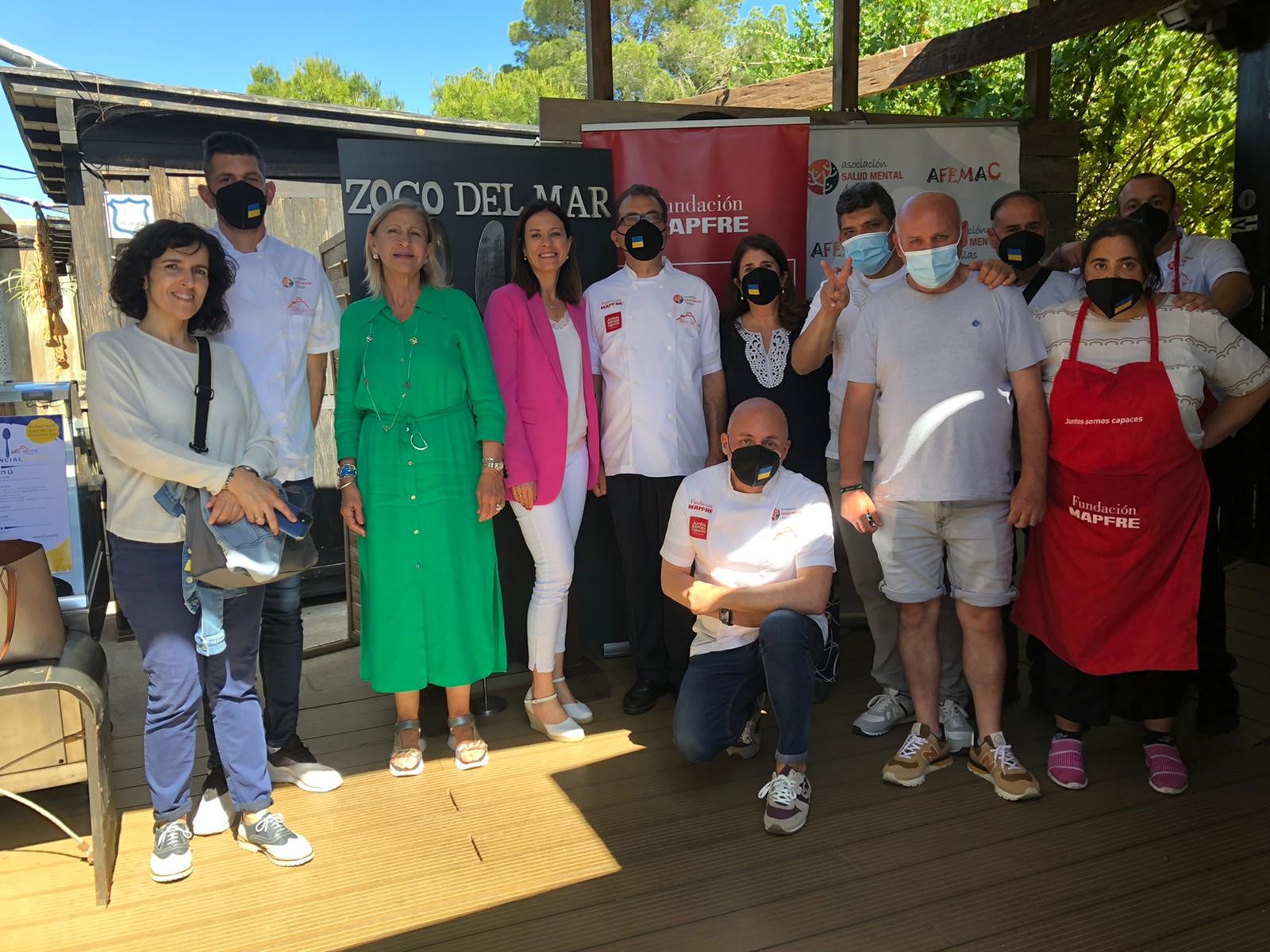 Éxito de asistentes a la comida solidaria Águilas EsencialMente