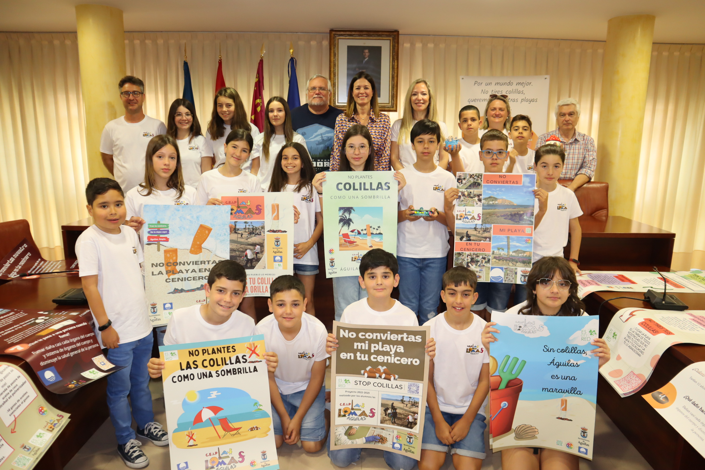El colegio Las Lomas presenta su proyecto ESenRED bajo el lema “No plantes colillas como una sombrilla”