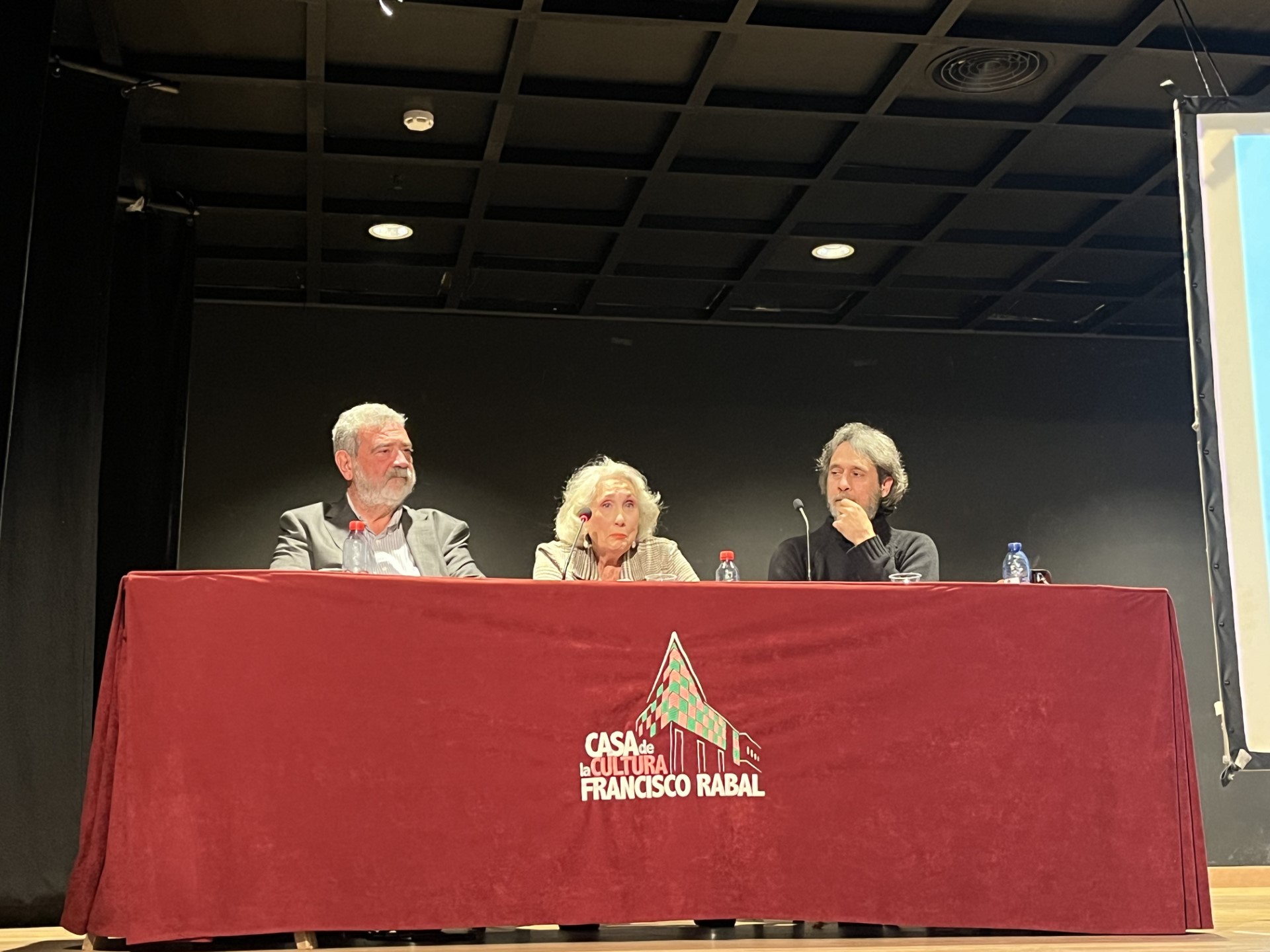 Josefa Albentosa presenta en la Casa de Cultura su libro “La búsqueda”