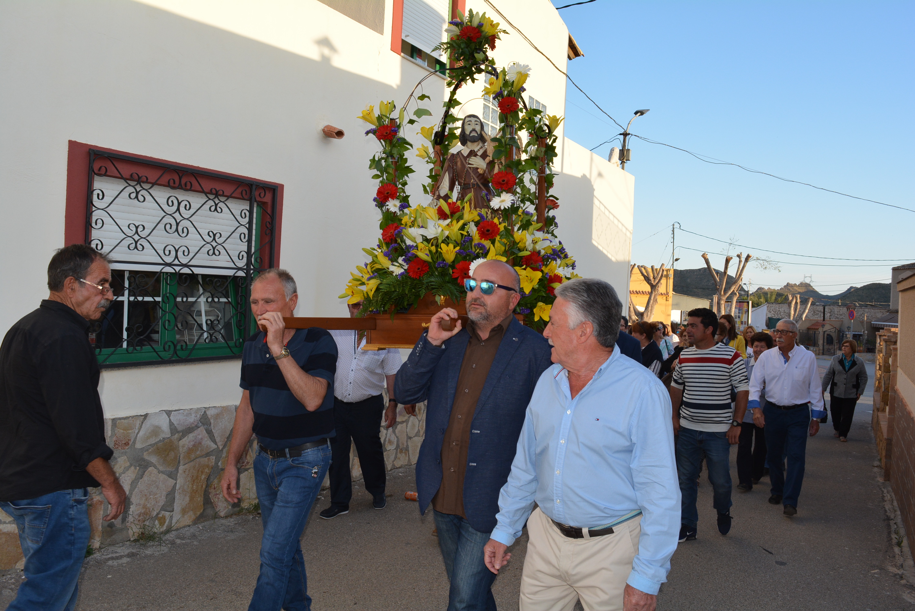 Más de 4.000 personas participan en las fiestas de Los Arejos