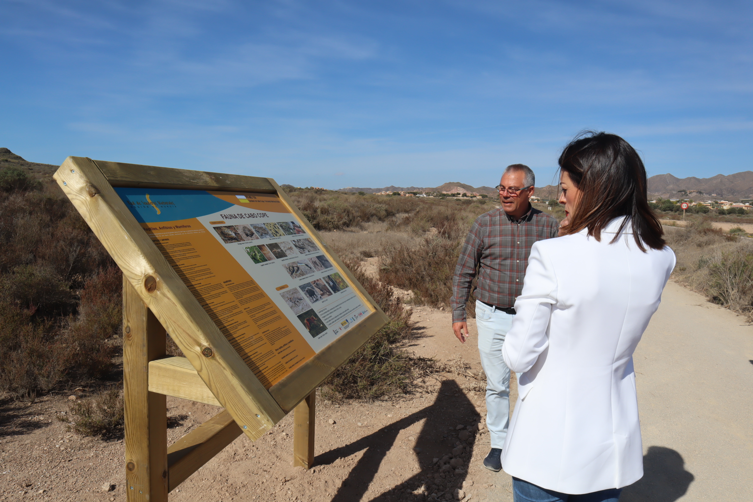 Concluye la actuación de adecuación del sendero natural de Cabo Cope 