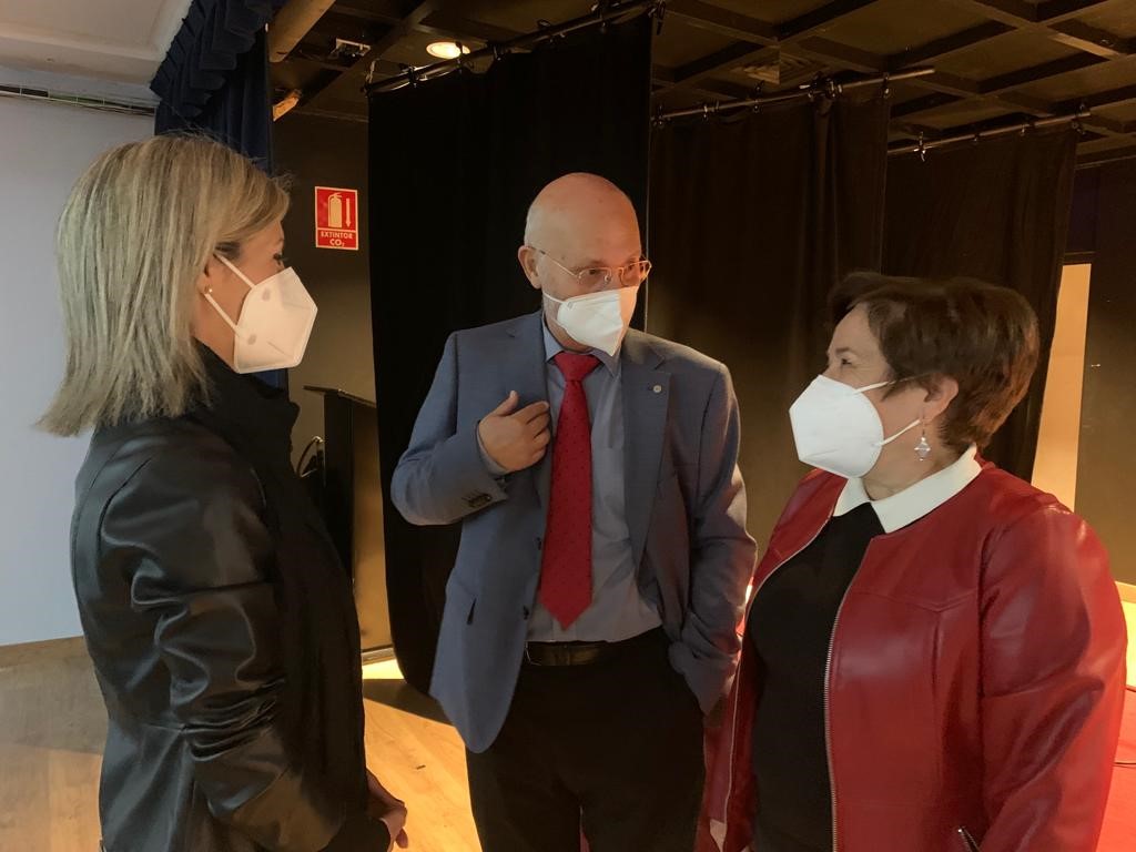 Ángel Calvo presenta en Águilas “Manual de supervivencia para madres y padres de niños y niñas con dislexia”