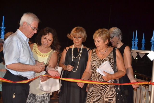 Arte junto al mar ofrece la visión pictórica de Cala, Beatriz García y María Guzmán
