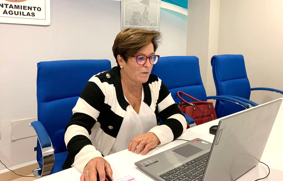 La concejalía de Educación manifiesta su descontento ante la noticia de que los estudiantes aguileños tendrán que desplazarse a Lorca para hacer la EBAU