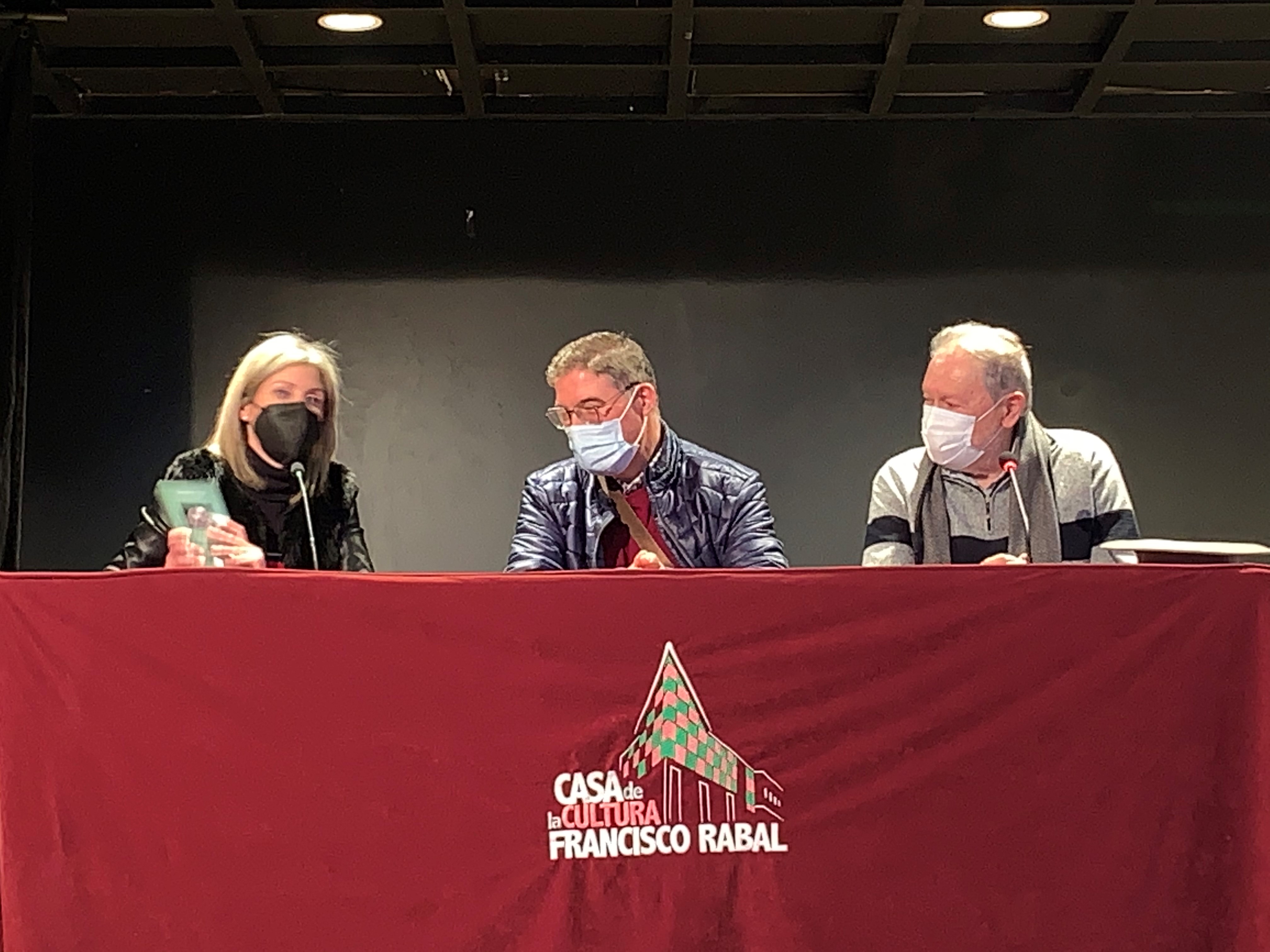Sergio Rodríguez Dengra  presenta su libro “Un viaje en el tiempo a través de los sueños”