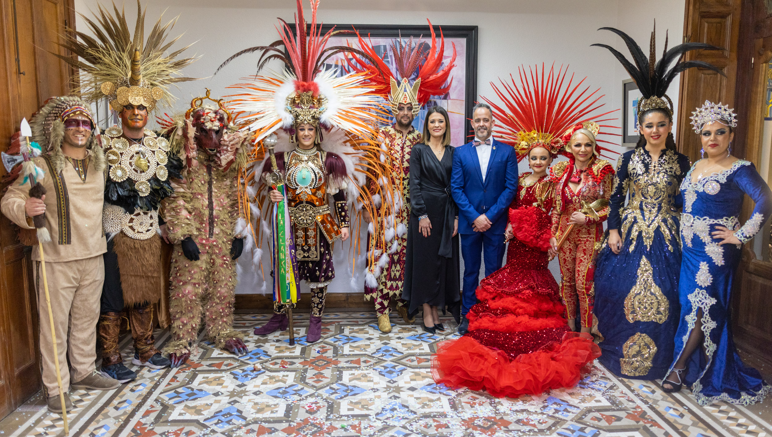 Los más pequeños toman las calles en la jornada del Viernes de Carnaval