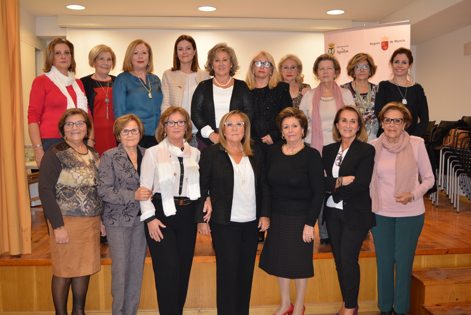 Catalina García es reelegida presidenta de la Asociación de Amas de Casa