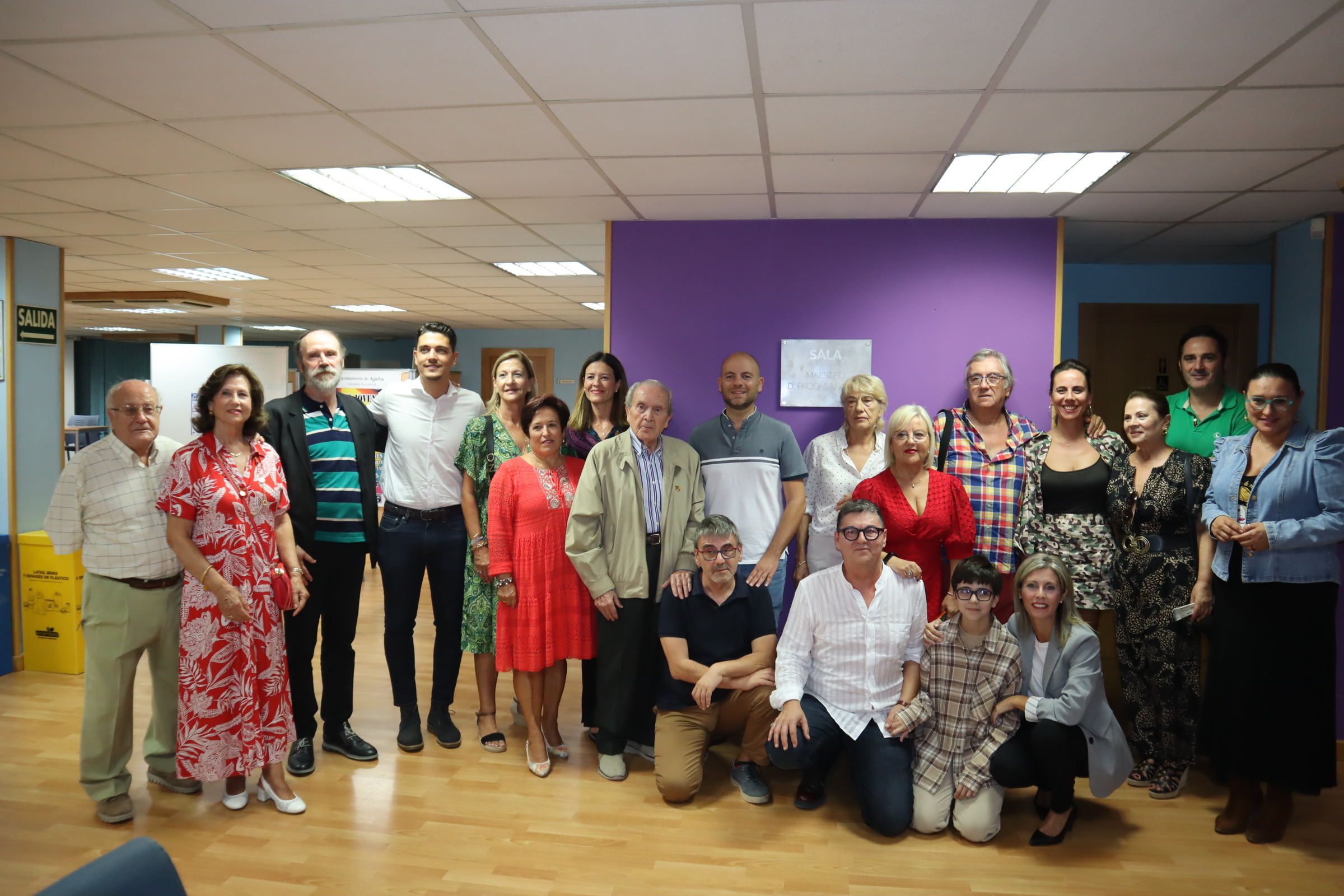 La sala de estudio de la Casa de la Juventud lleva el nombre de “Maestro don Paco Sánchez”