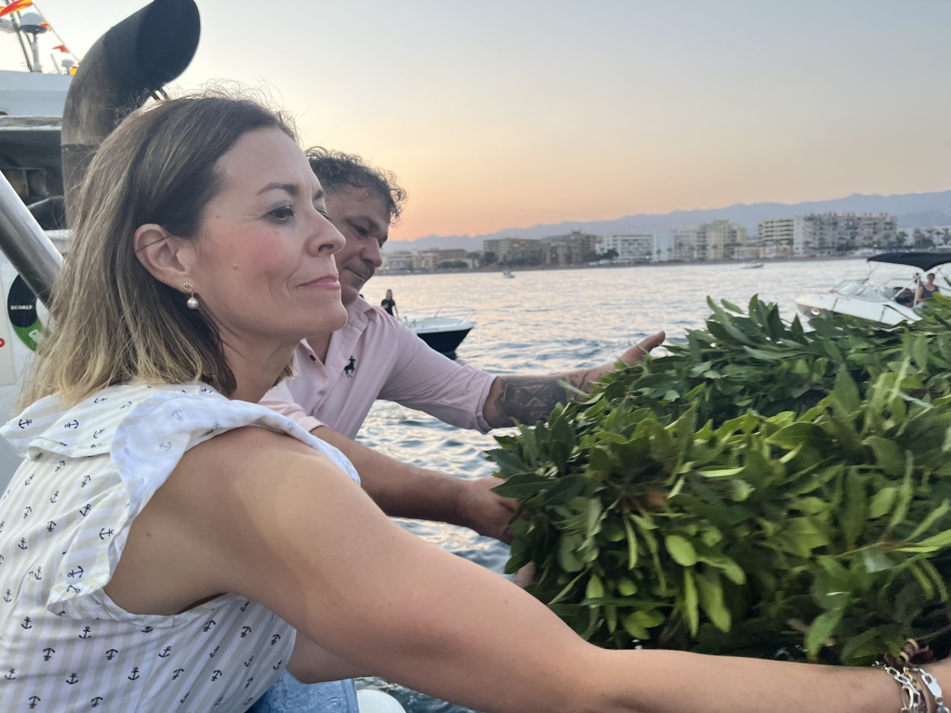 La Virgen del Carmen recorre la costa aguileña