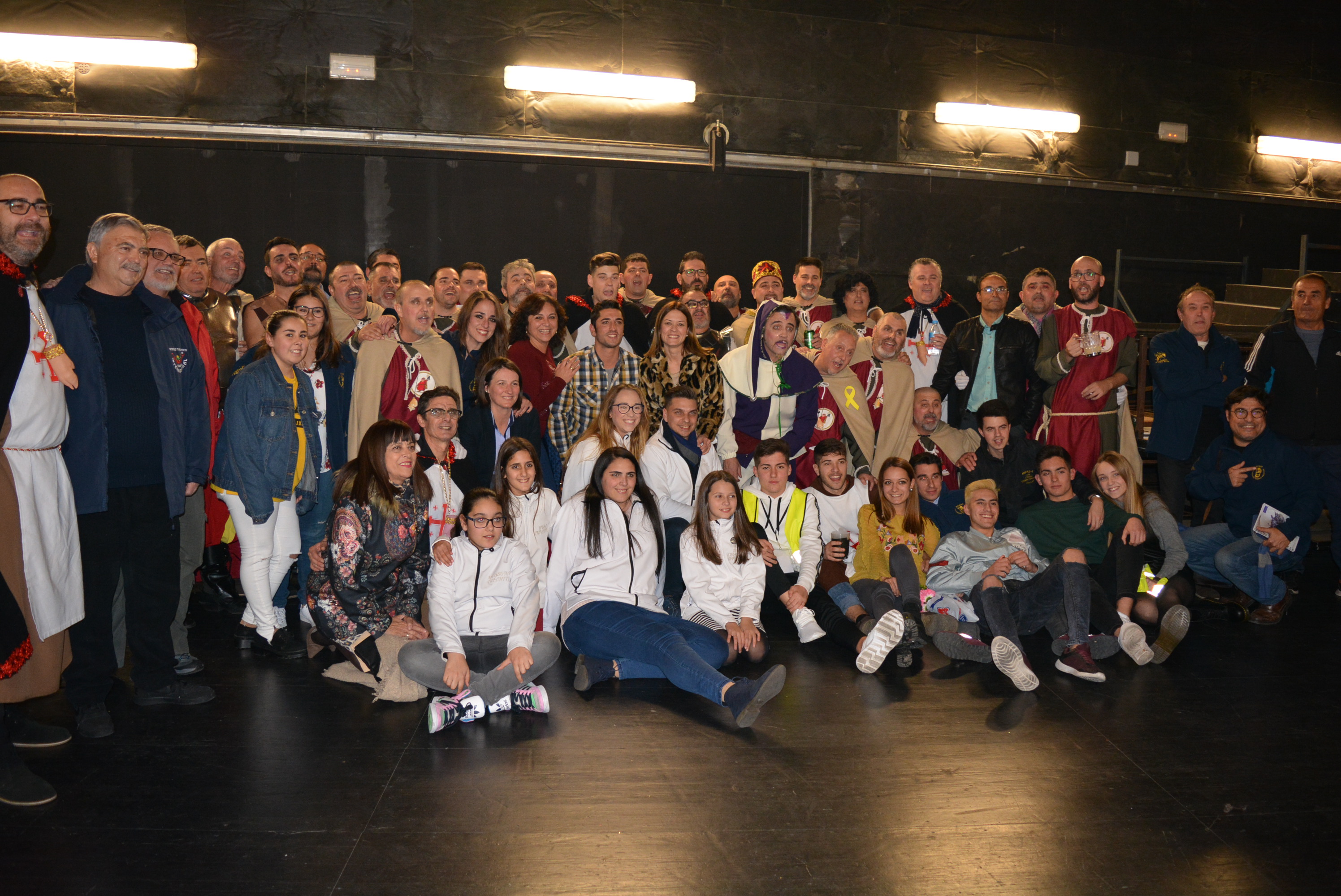 La murga Los ciegos, ciegos perdíos vuelve a poner en pie al público del Auditorio