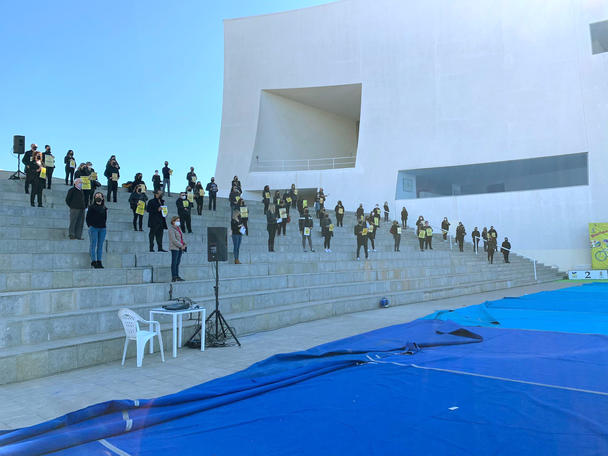 El Pleno solicitará la devolución del sector de la peluquería y la estética al IVA reducido del 10%