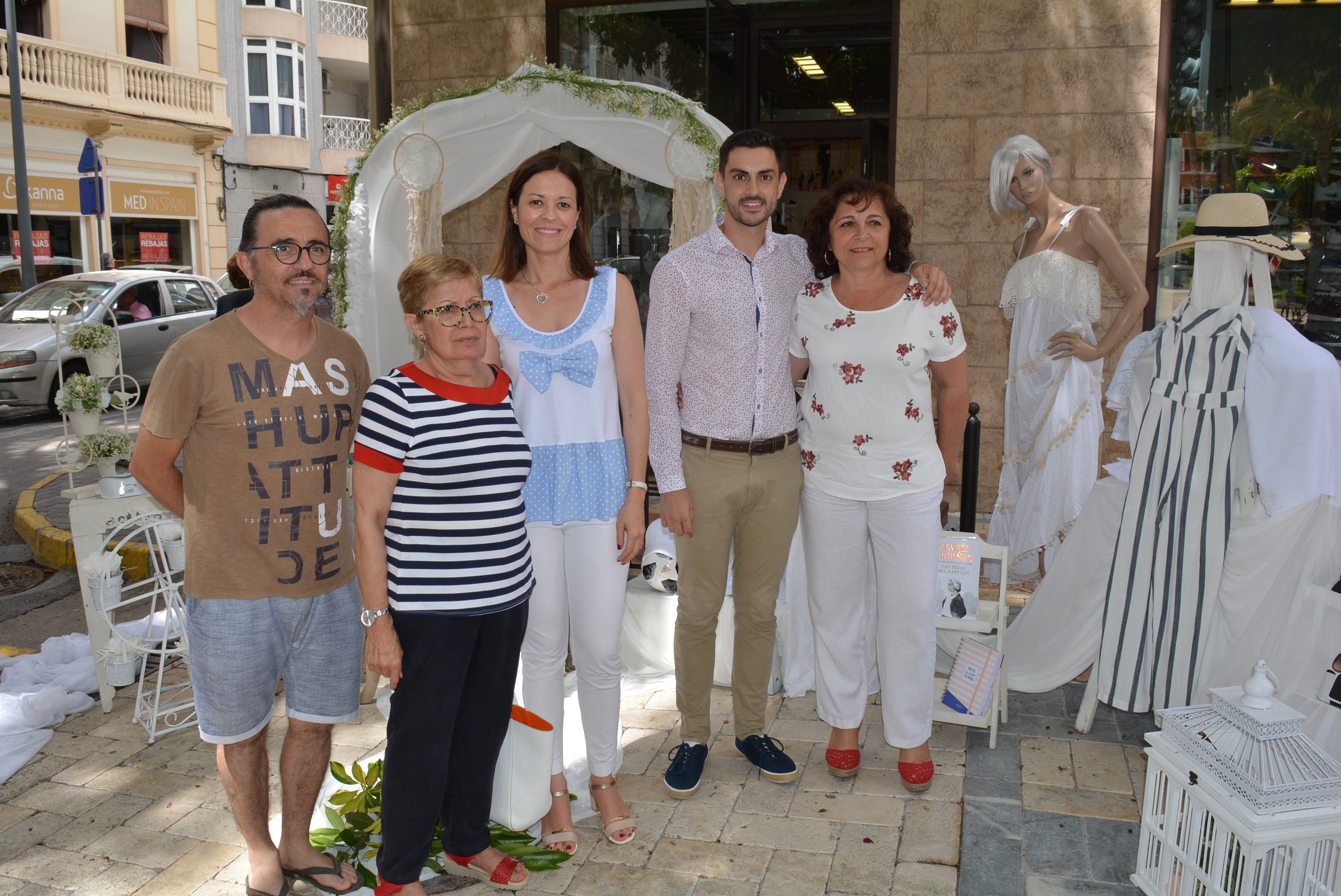 El próximo viernes se celebra en Águilas la Noche Blanca del Comercio