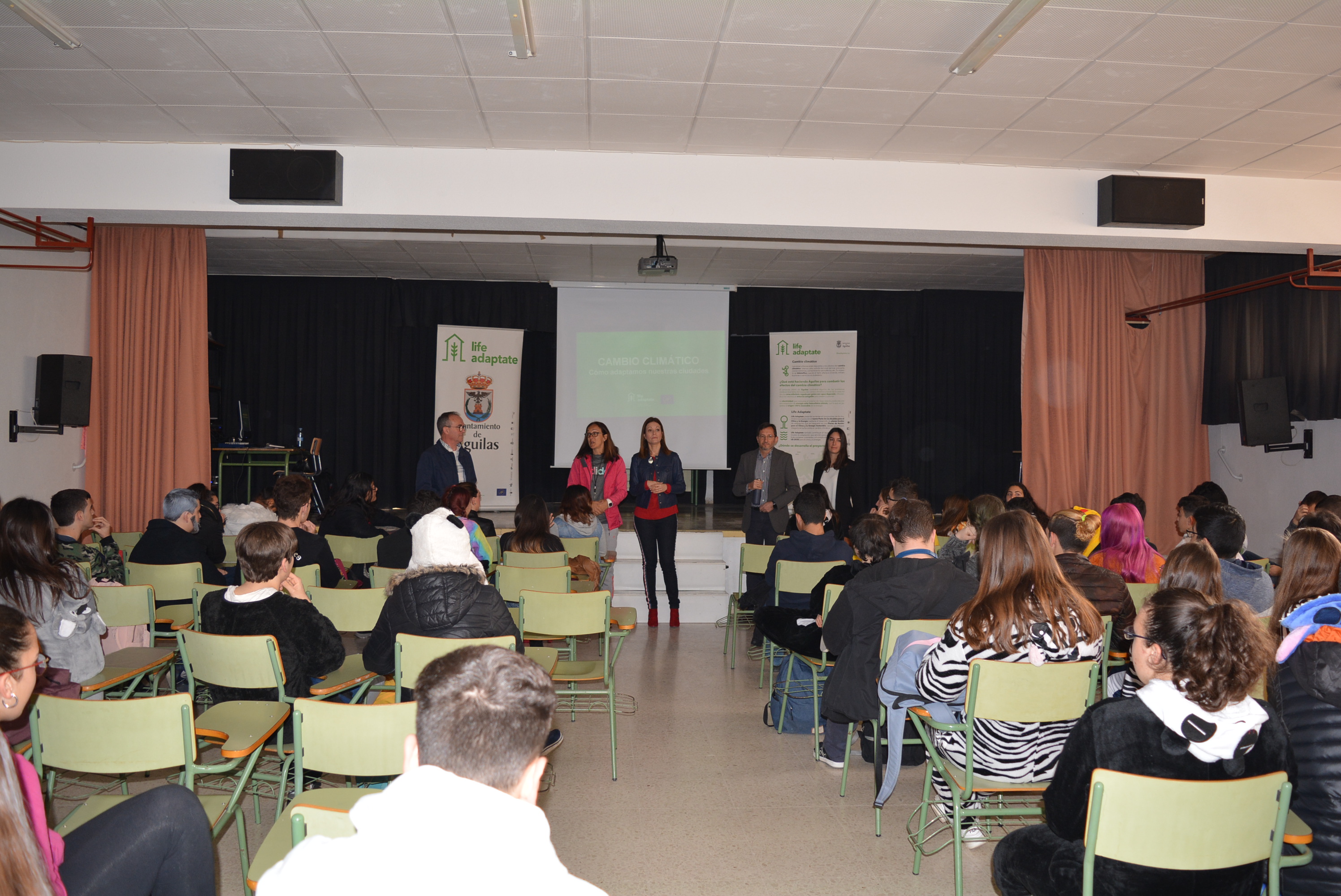 Los estudiantes aguileños participan en un ciclo de charlas sobre el cambio climático 