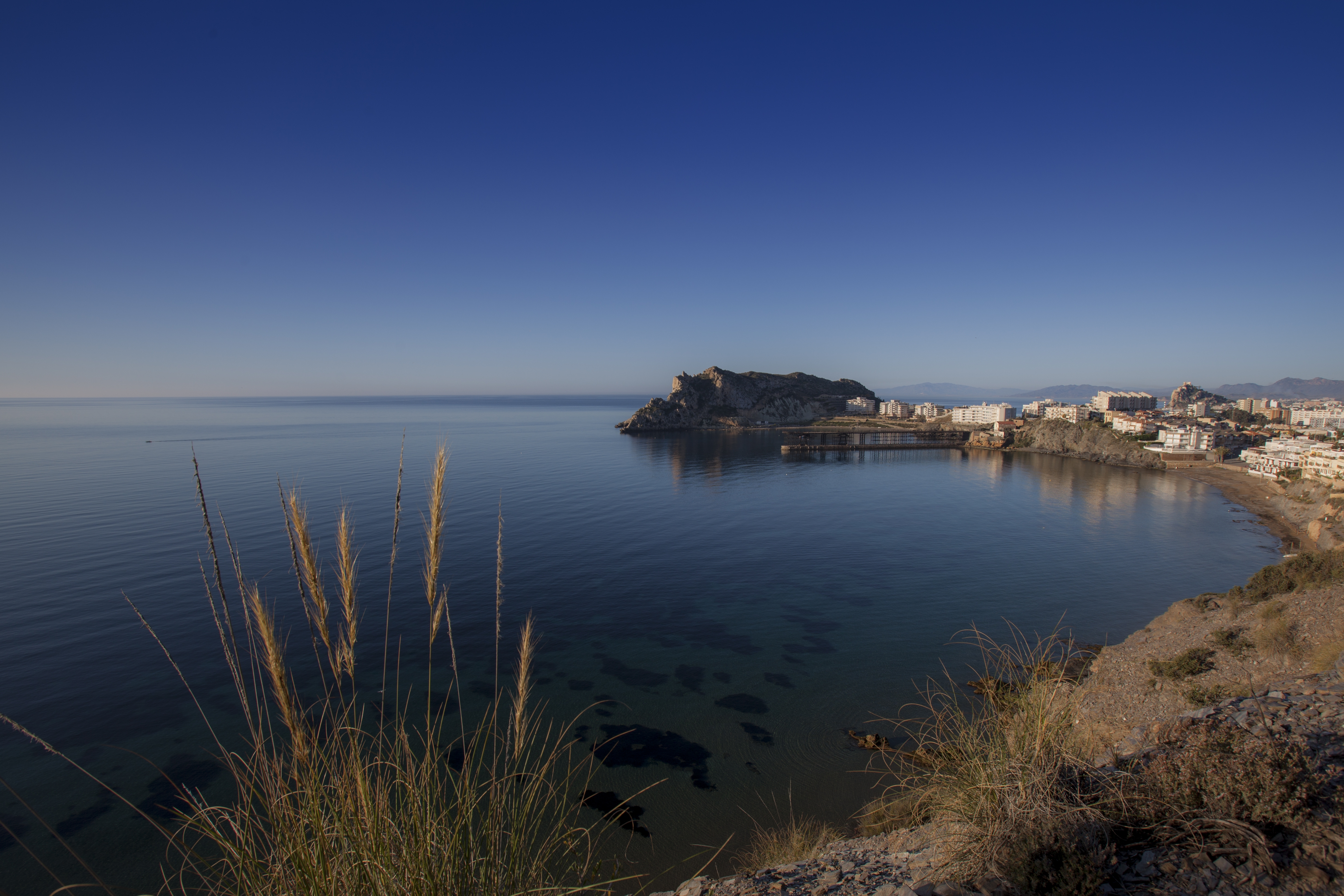 Águilas vuelve a liderar el ranking regional de banderas azules