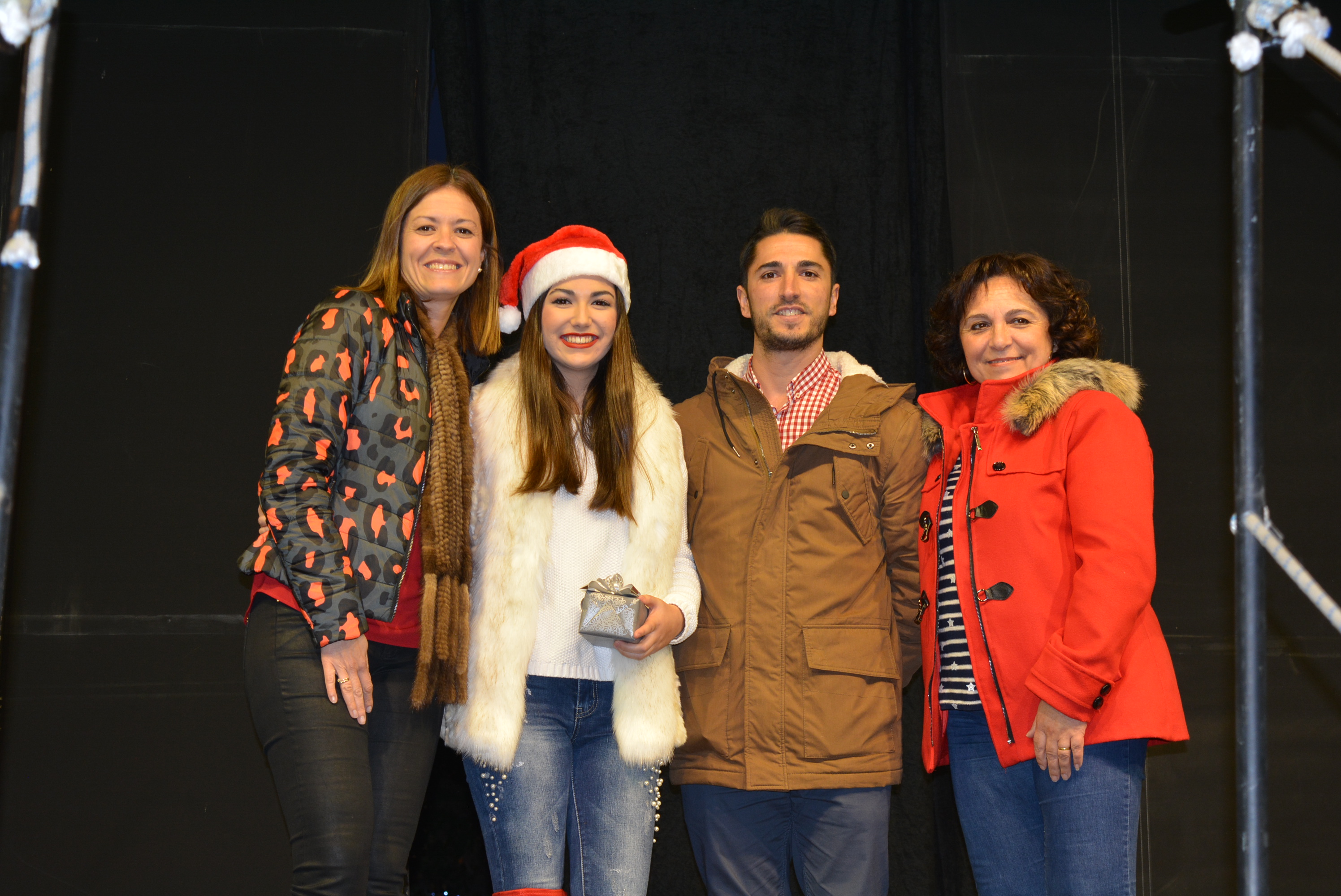 Los escolares aguileños vuelven a dar voz a la Navidad en el tradicional Certamen de Villancicos