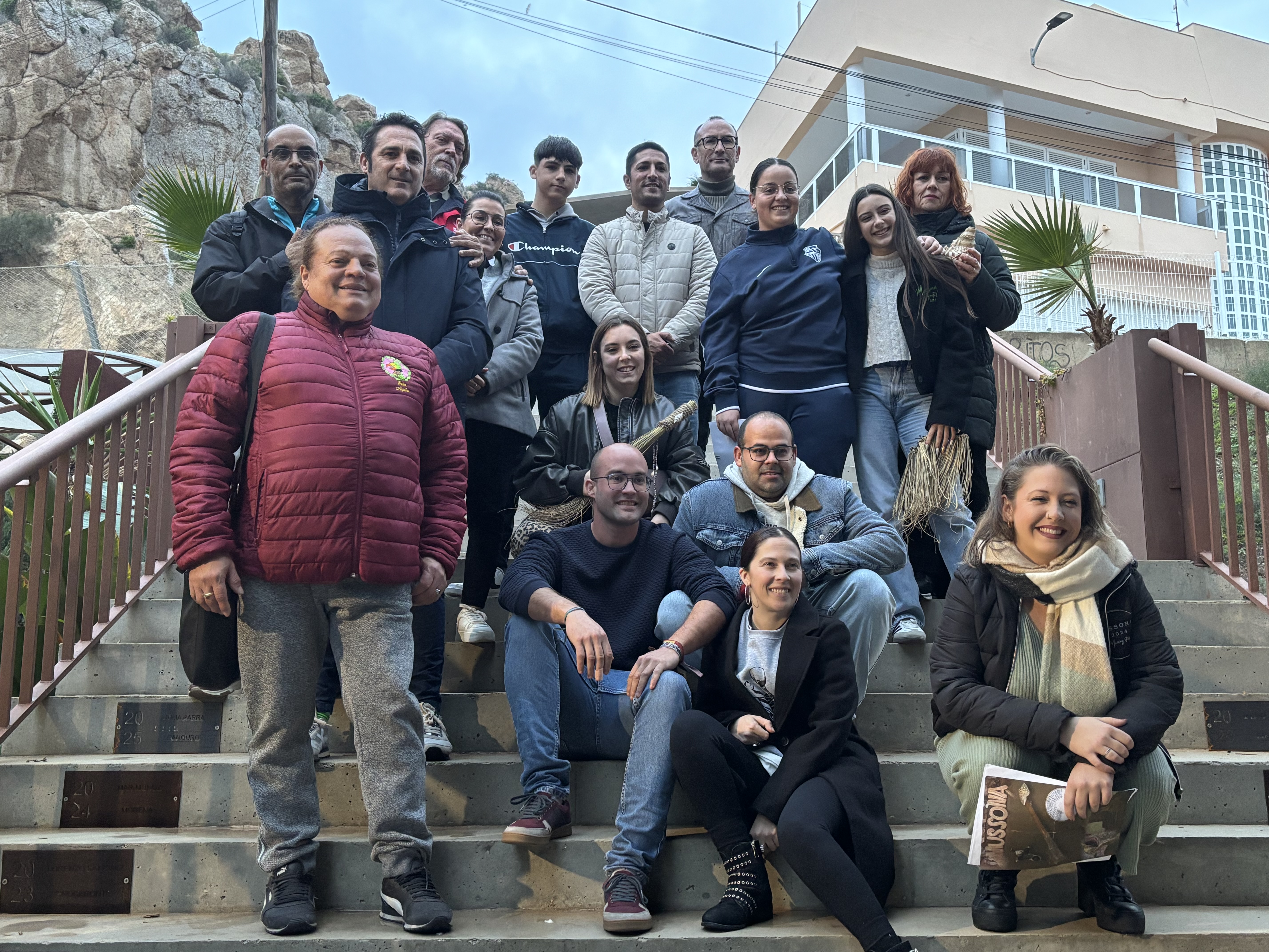 Julia Parra e Indara Navarro tienen ya su peldaño en el Pasaje de las Mussonas