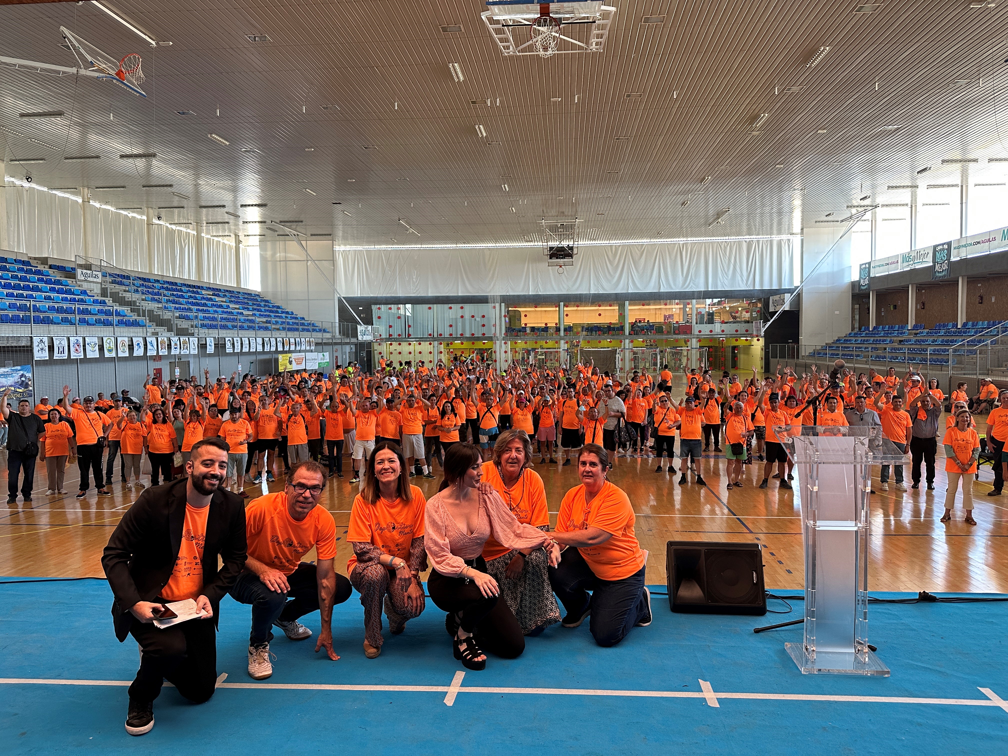 El encuentro ‘Deportivamente’ reúne a 350 personas con problemas de salud mental en Águilas 