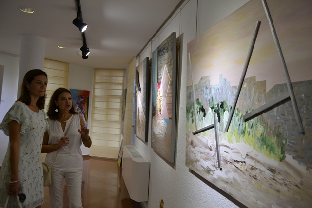 Marien de Haro expone sus Vivencias en Águilas