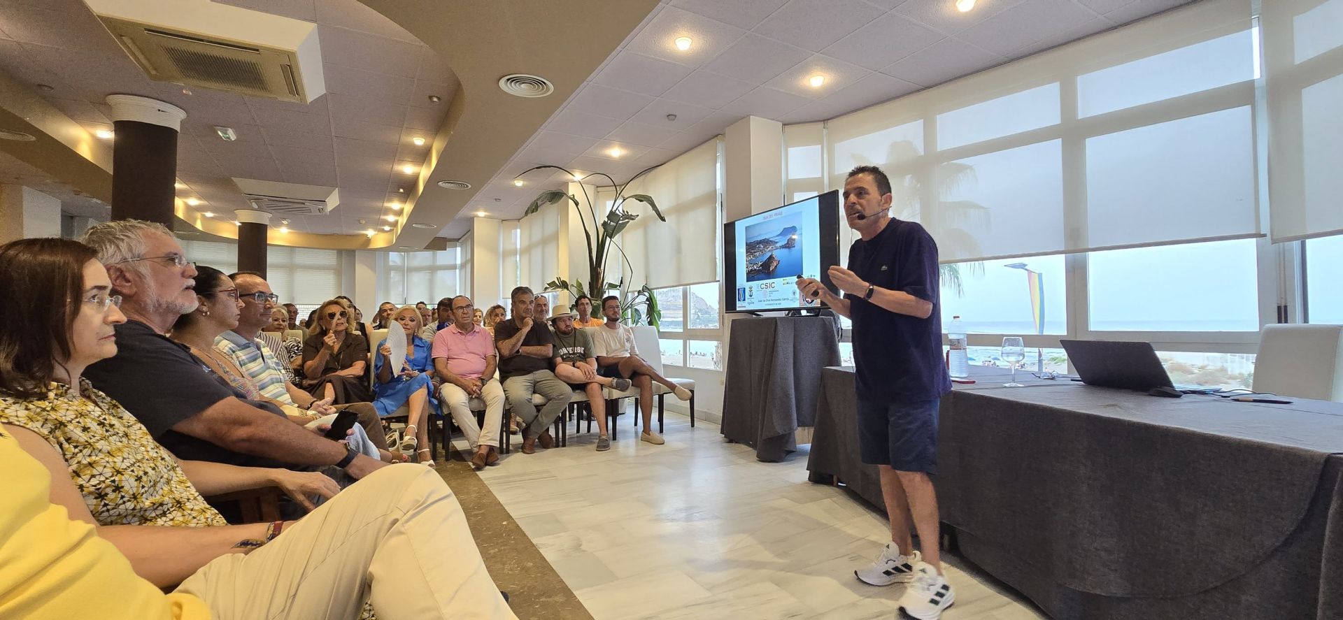 Éxito rotundo en el cierre de la programación cultural de la XXV Campaña "Cuidando el Mar" del Club Náutico de Águilas