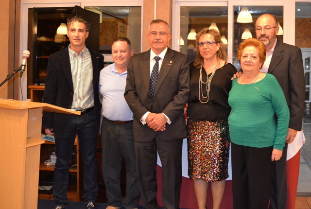Entrega de las tradicionales “Jeringuillas de Oro” en el XIV aniversario de la Asociación de Diabéticos de Águilas