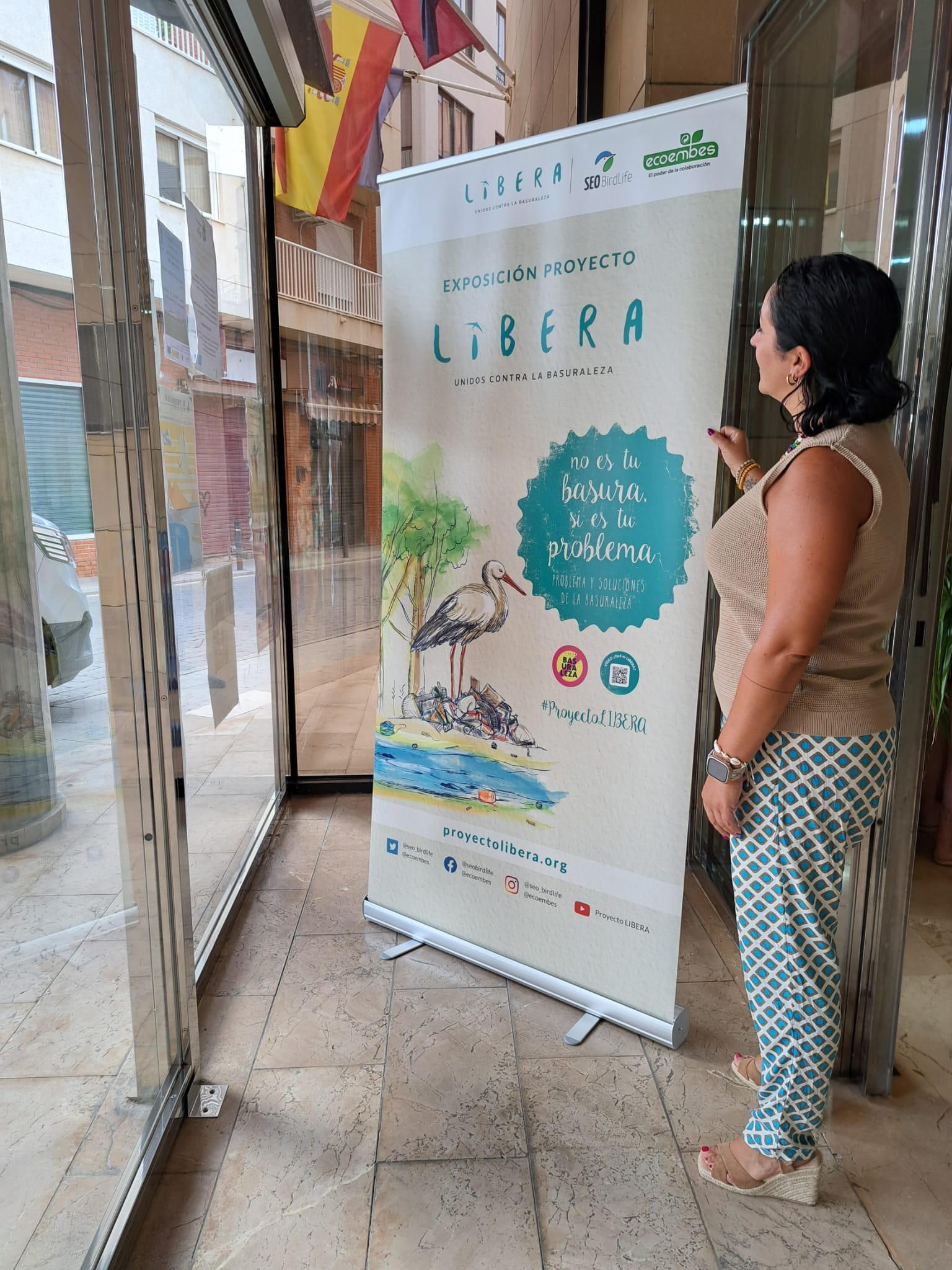La OMIC acoge la exposición LIBERA de lucha contra la basuraleza