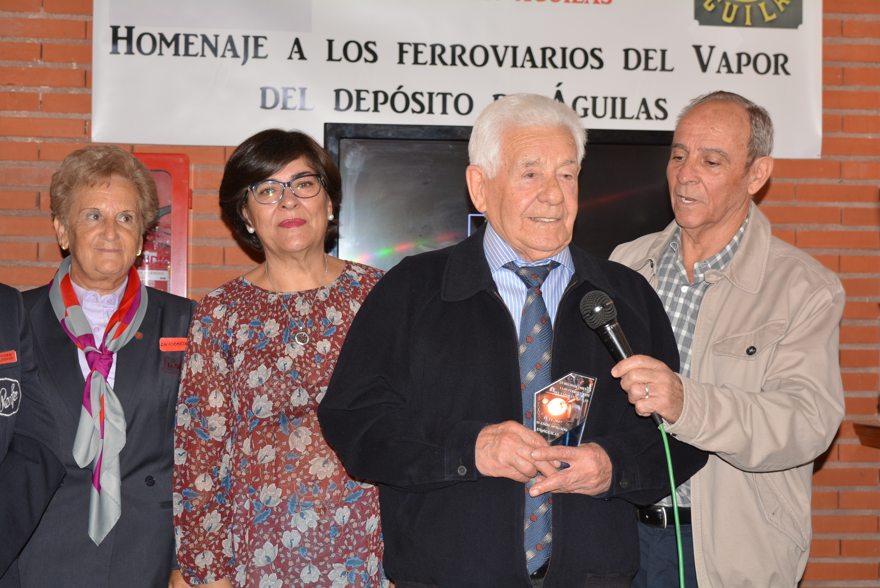 El Labradorcico celebra el cincuenta aniversario del apagado del vapor en Águilas