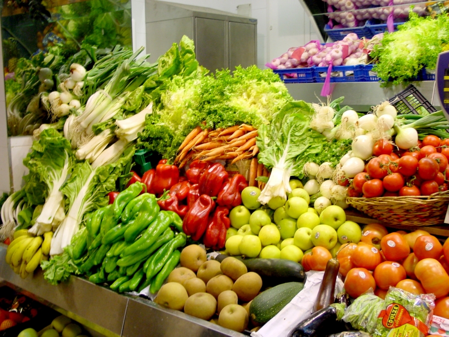 La alcaldesa manifiesta con rotundidad la oposición del Ayuntamiento de Águilas a la apertura de los supermercados los domingos y festivos