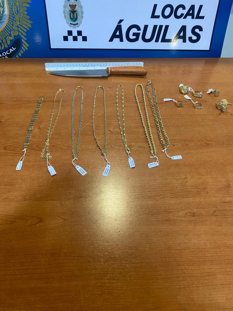 La Policía Local procede a la detención de un atracador