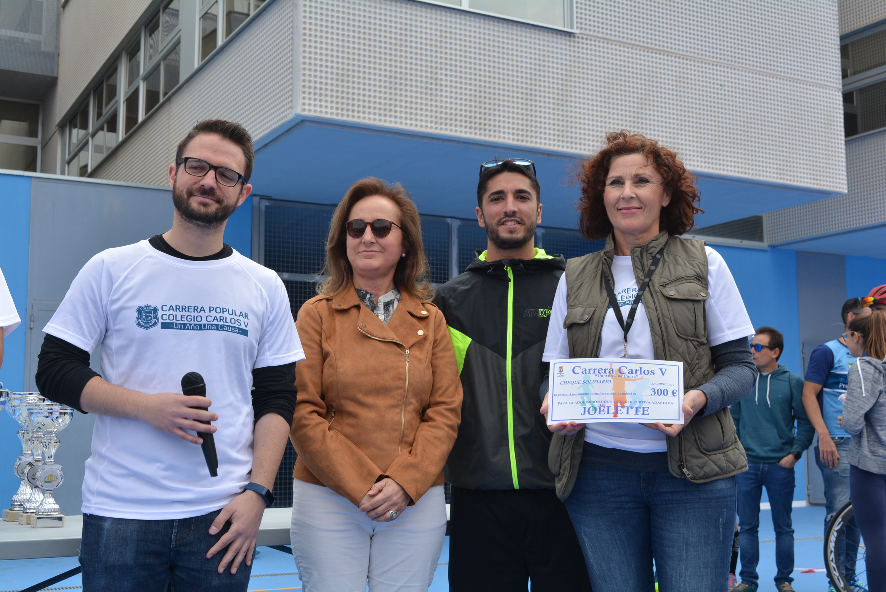 La Concejalía de Sanidad contribuye a la adquisición de una silla adaptada Joellete