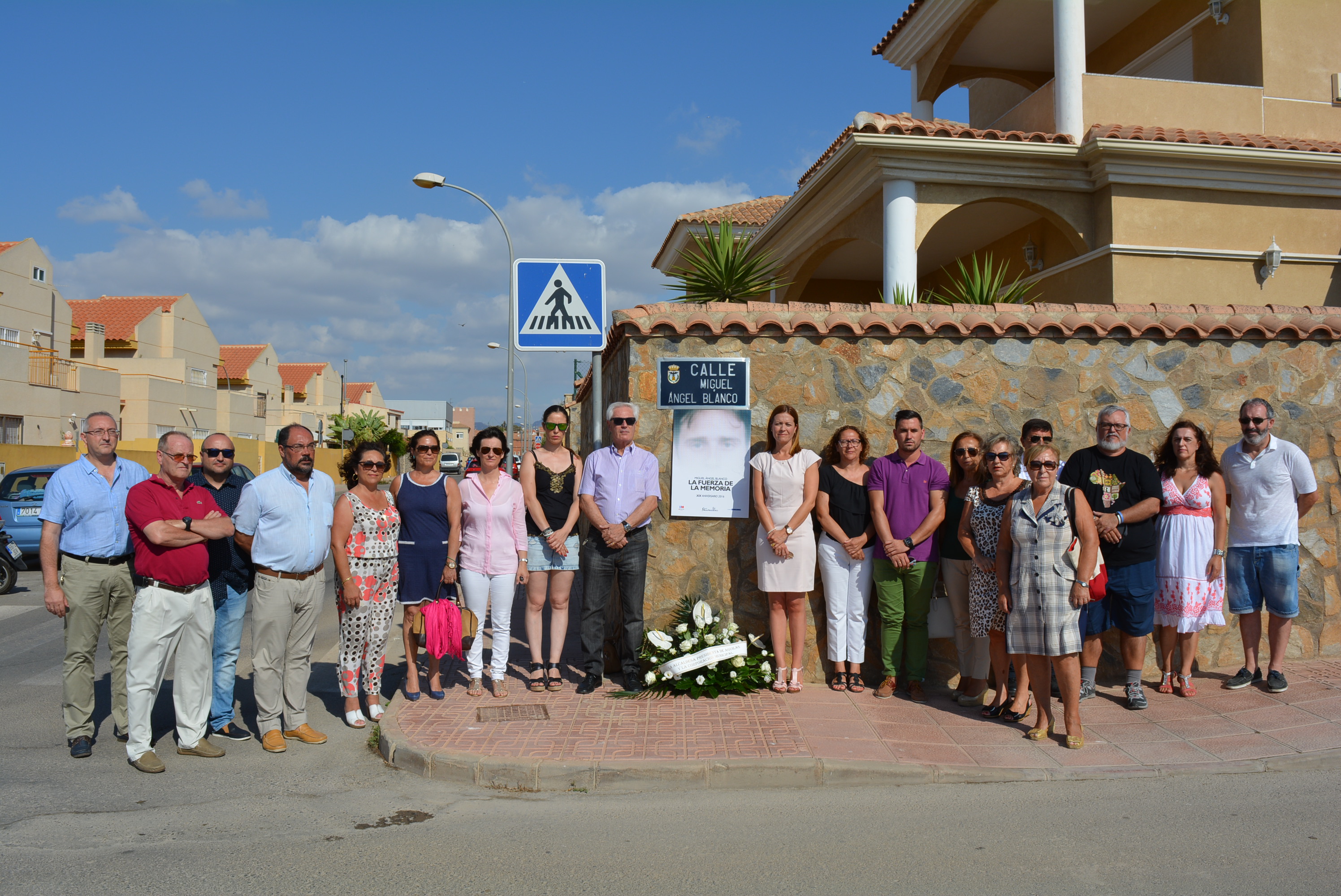 Águilas recuerda a Miguel Ángel Blanco en el aniversario de su asesinato