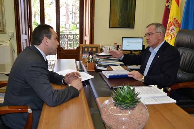 La Comunidad financiará la reposición de servicios en el entorno del ‘Cabezo del Agua’ en Águilas