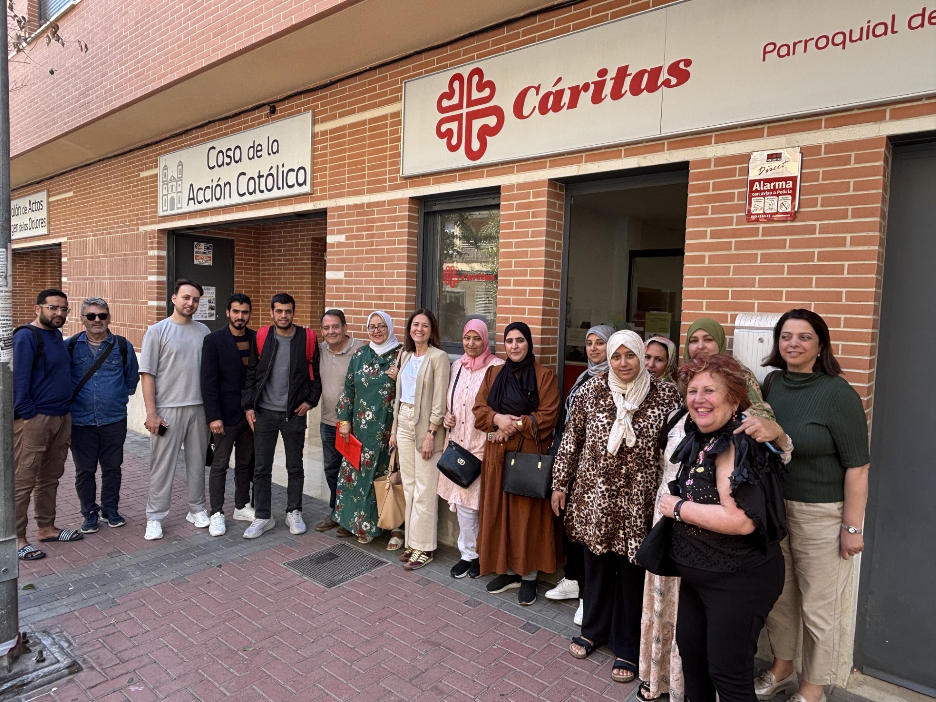 La alcaldesa participa en el espacio “Conversando entre culturas” 